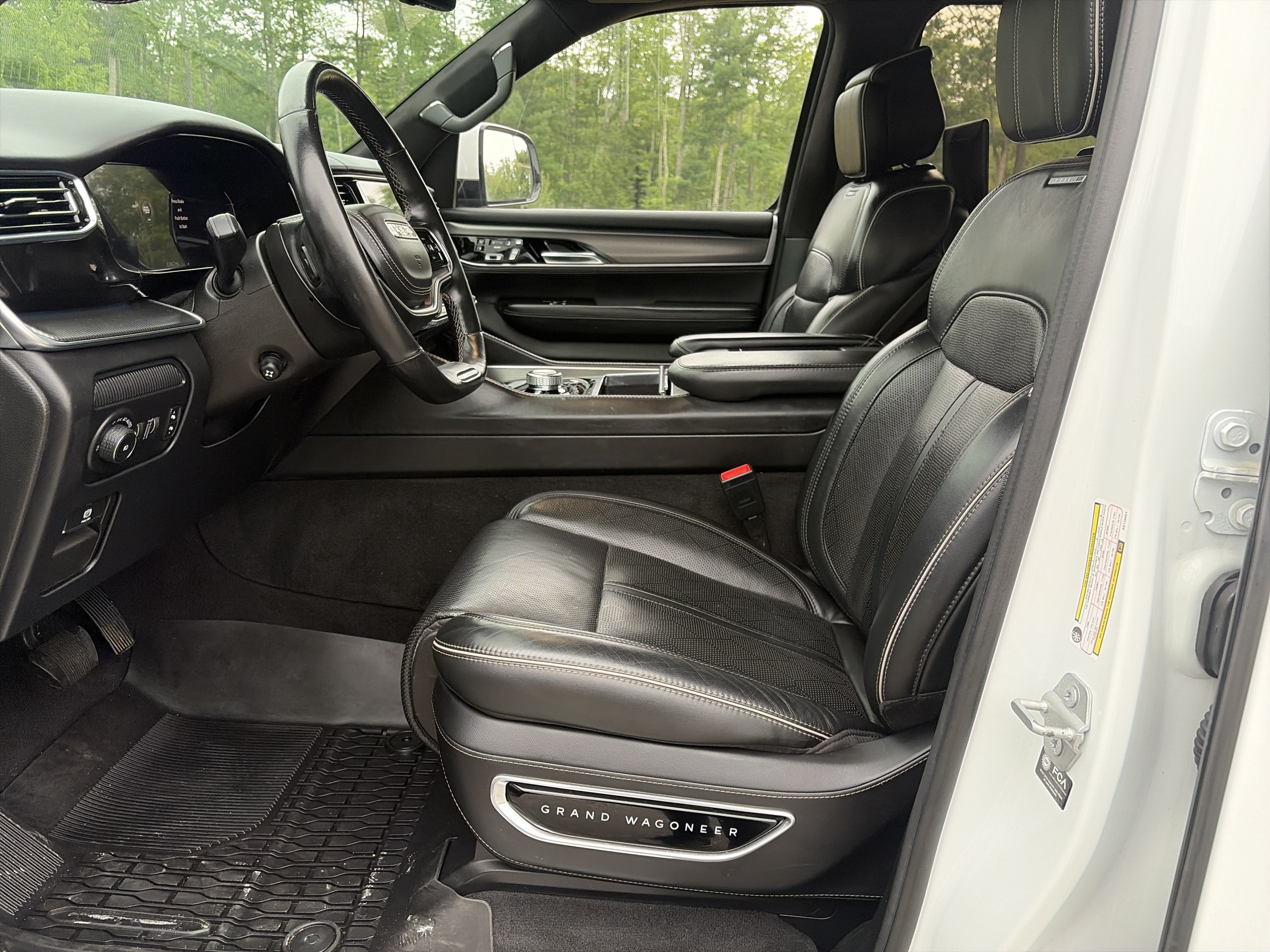 2022 Jeep Grand Wagoneer Series II Obsidian