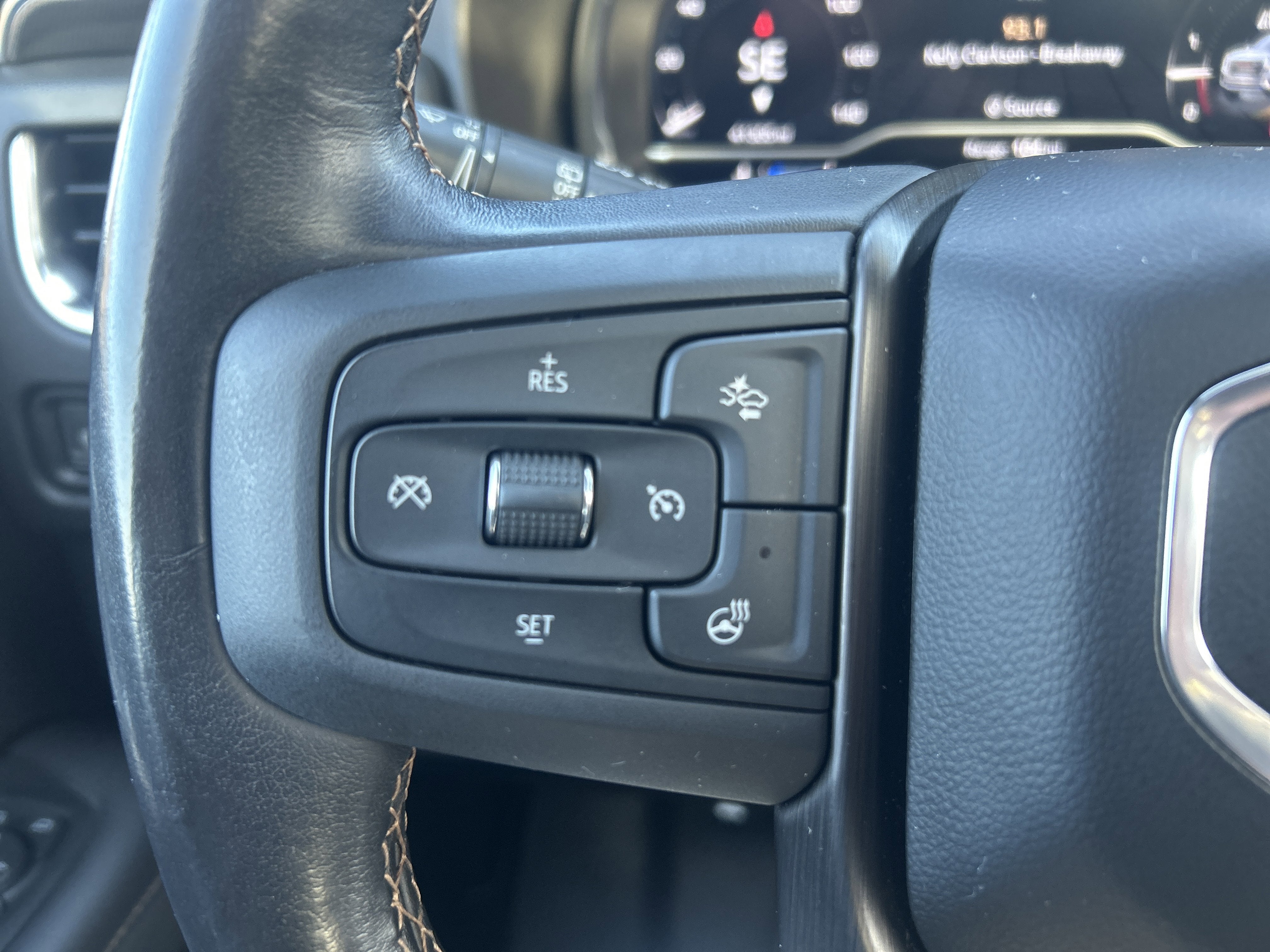 2022 GMC Yukon AT4