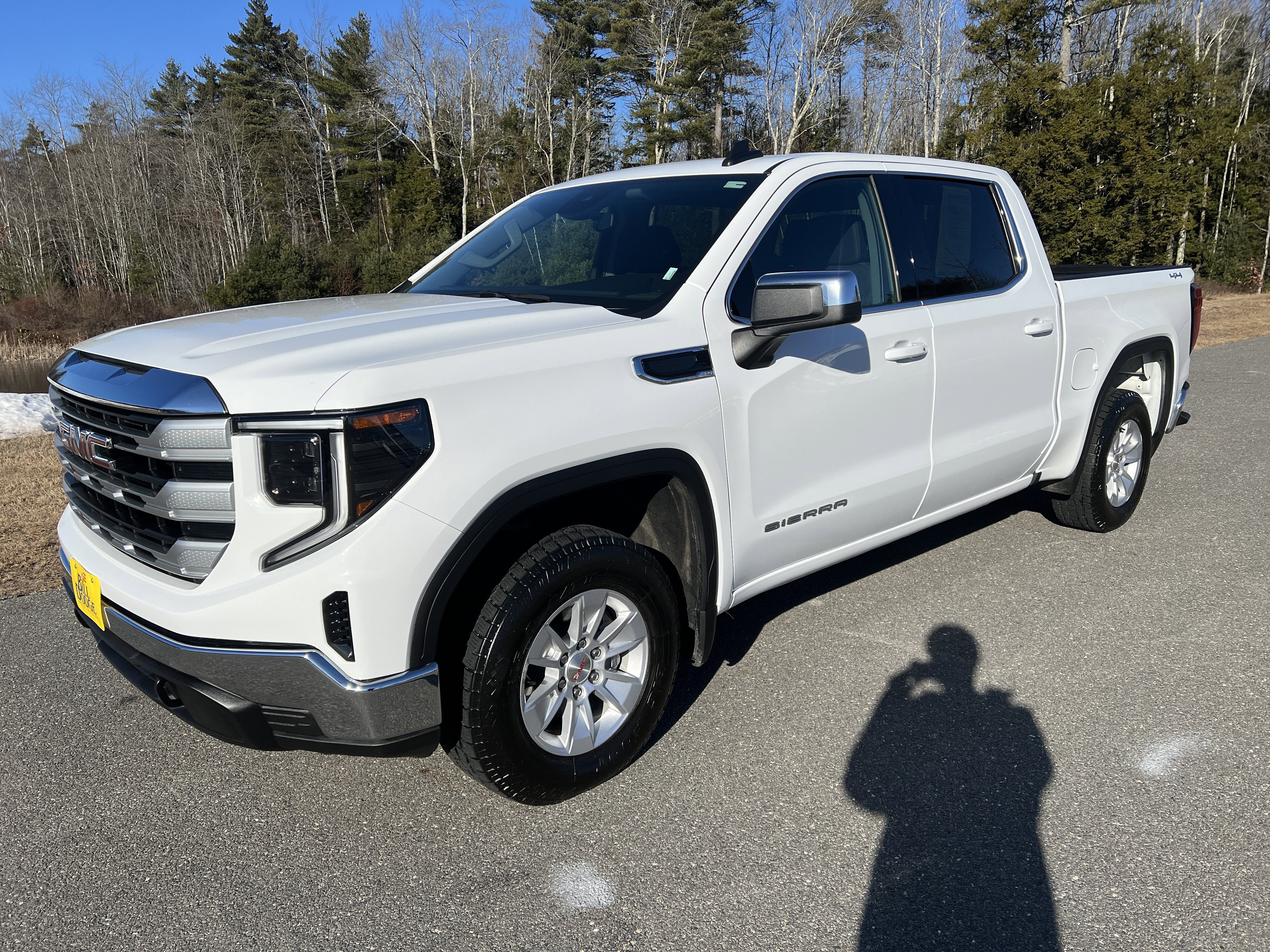 2024 GMC Sierra 1500 SLE