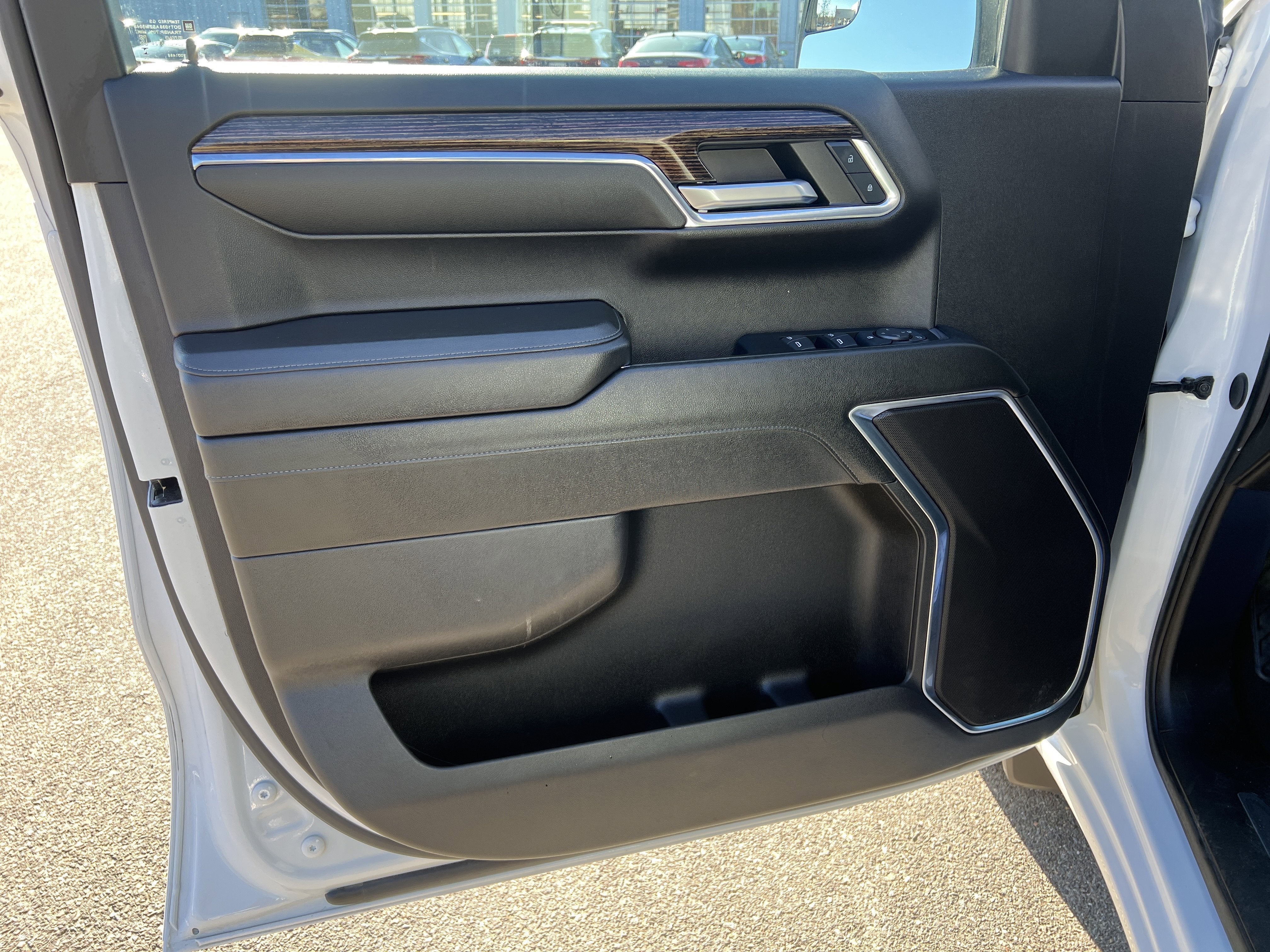 2024 GMC Sierra 1500 SLE