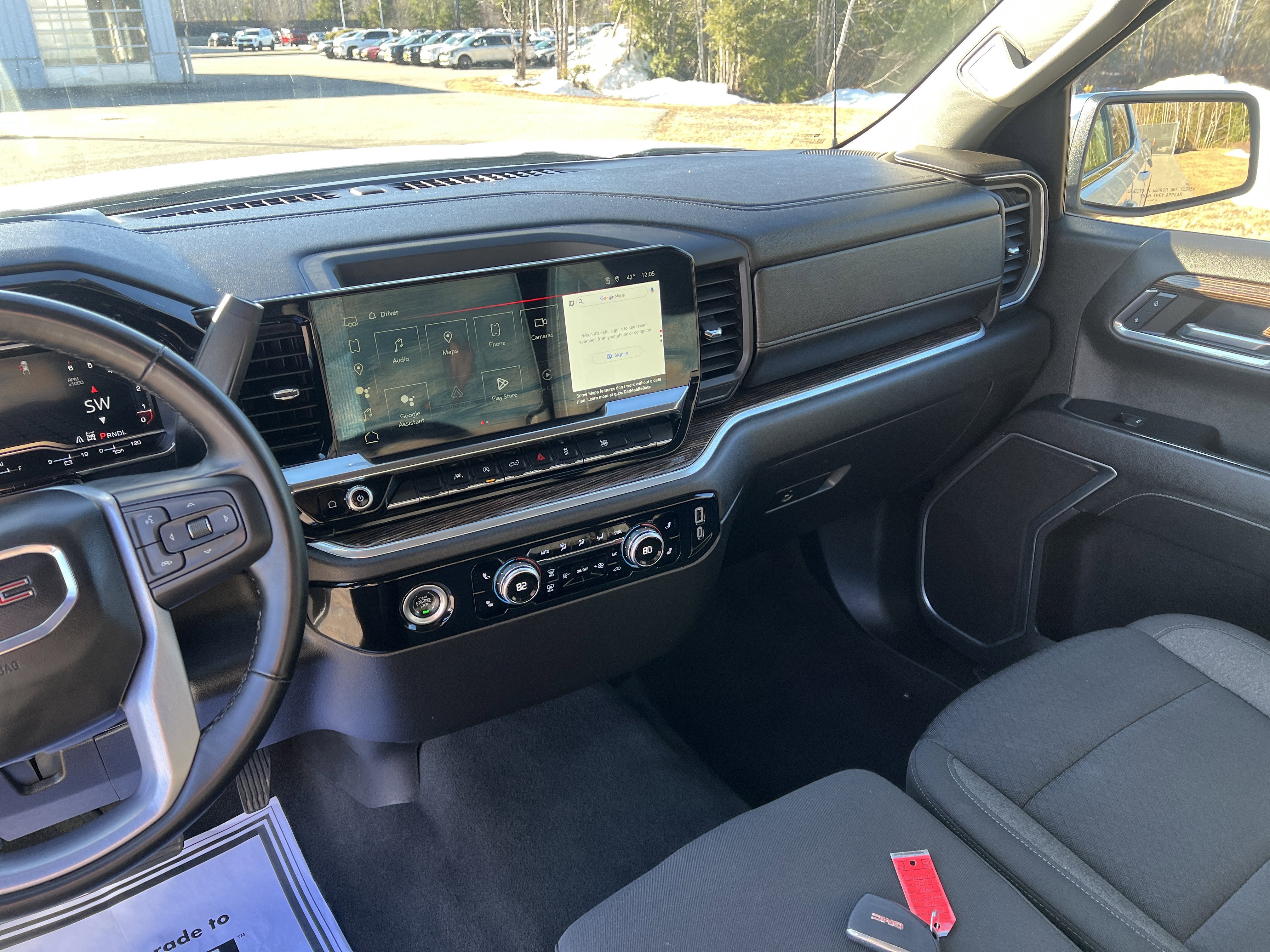 2024 GMC Sierra 1500 SLE