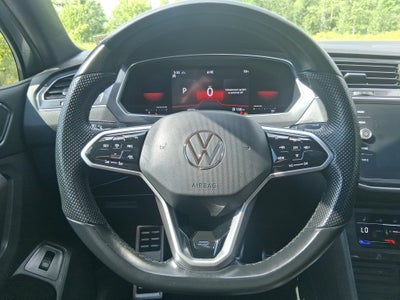 2022 Volkswagen Tiguan SE R-Line Black
