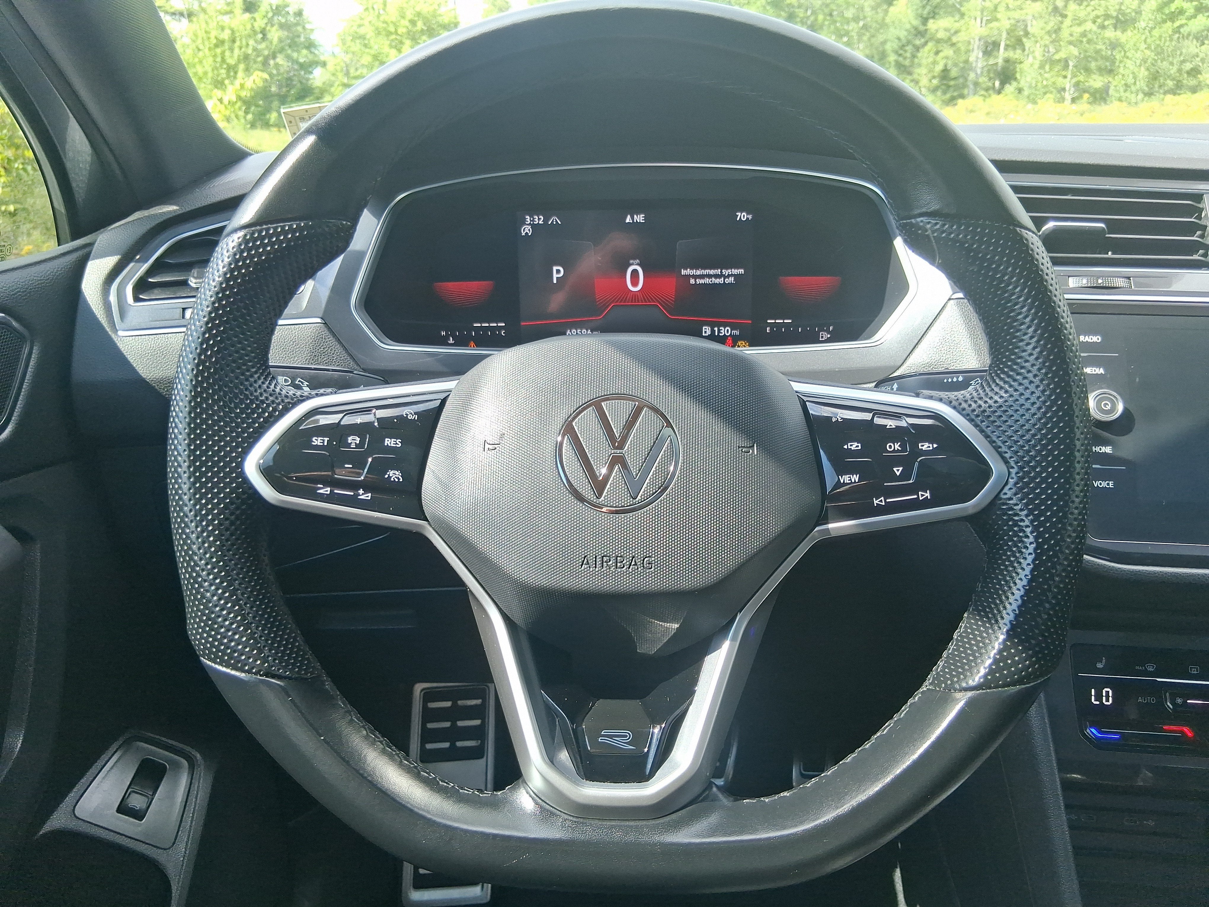 2022 Volkswagen Tiguan SE R-Line Black