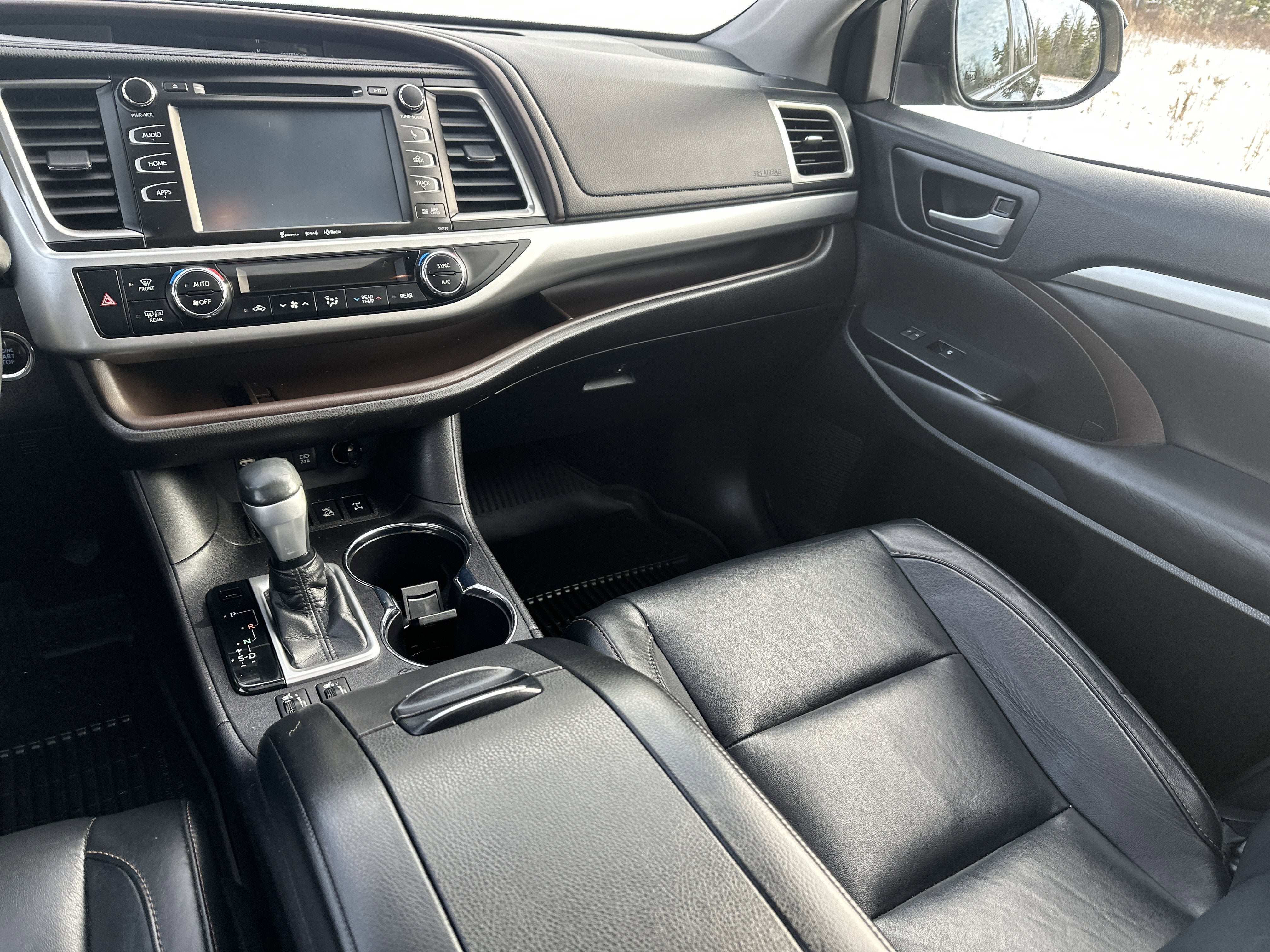 2018 Toyota Highlander SE