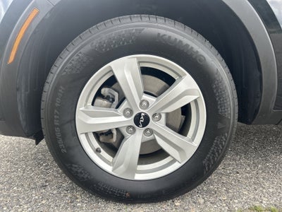 2023 Kia Sorento LX