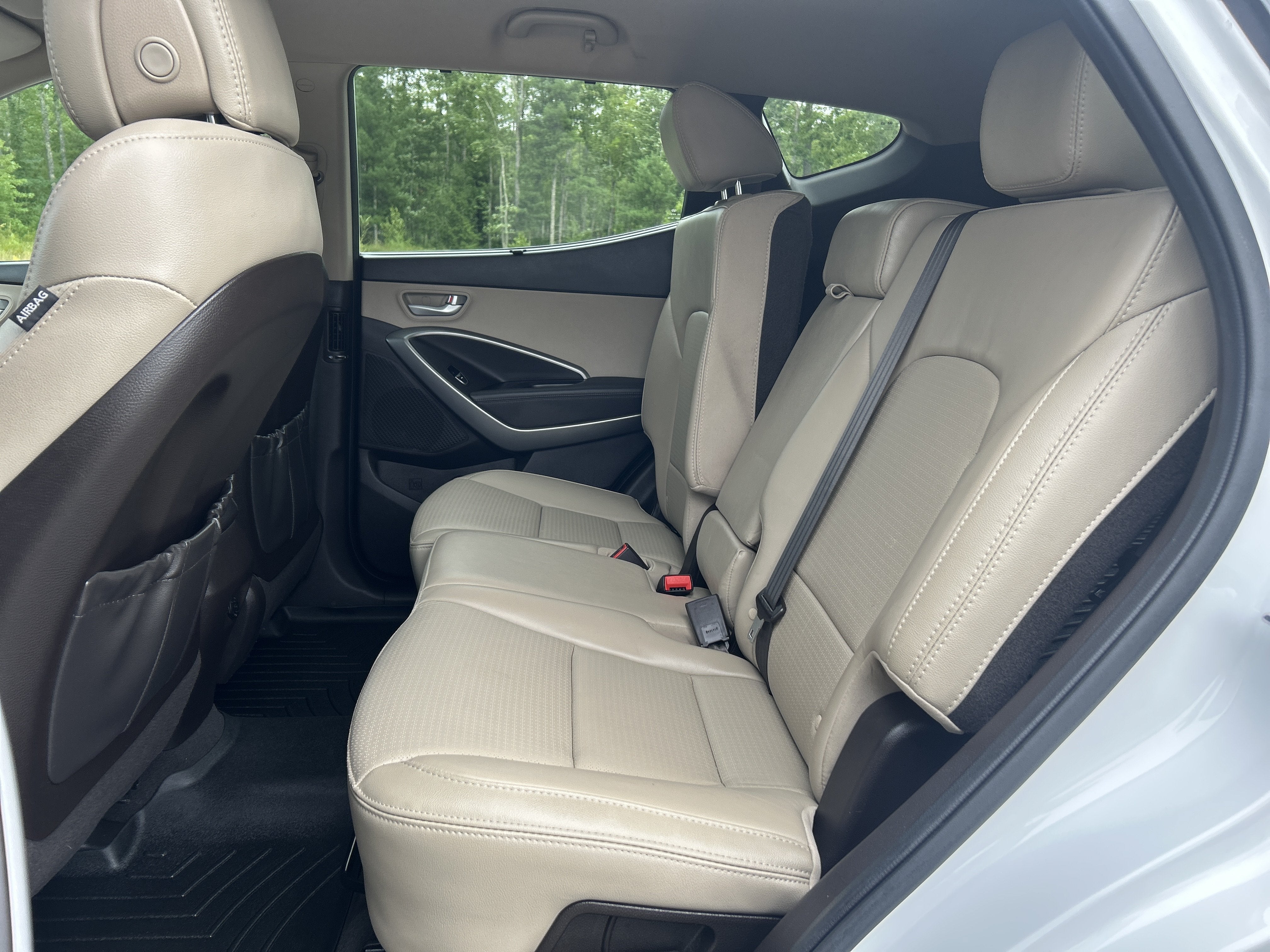 2016 Hyundai Santa Fe Sport AWD 4dr 2.0T