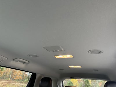 2023 Kia Carnival LX