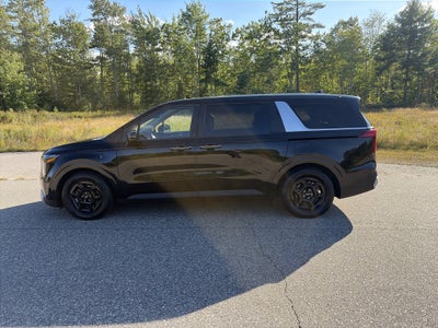 2025 Kia Carnival LXS