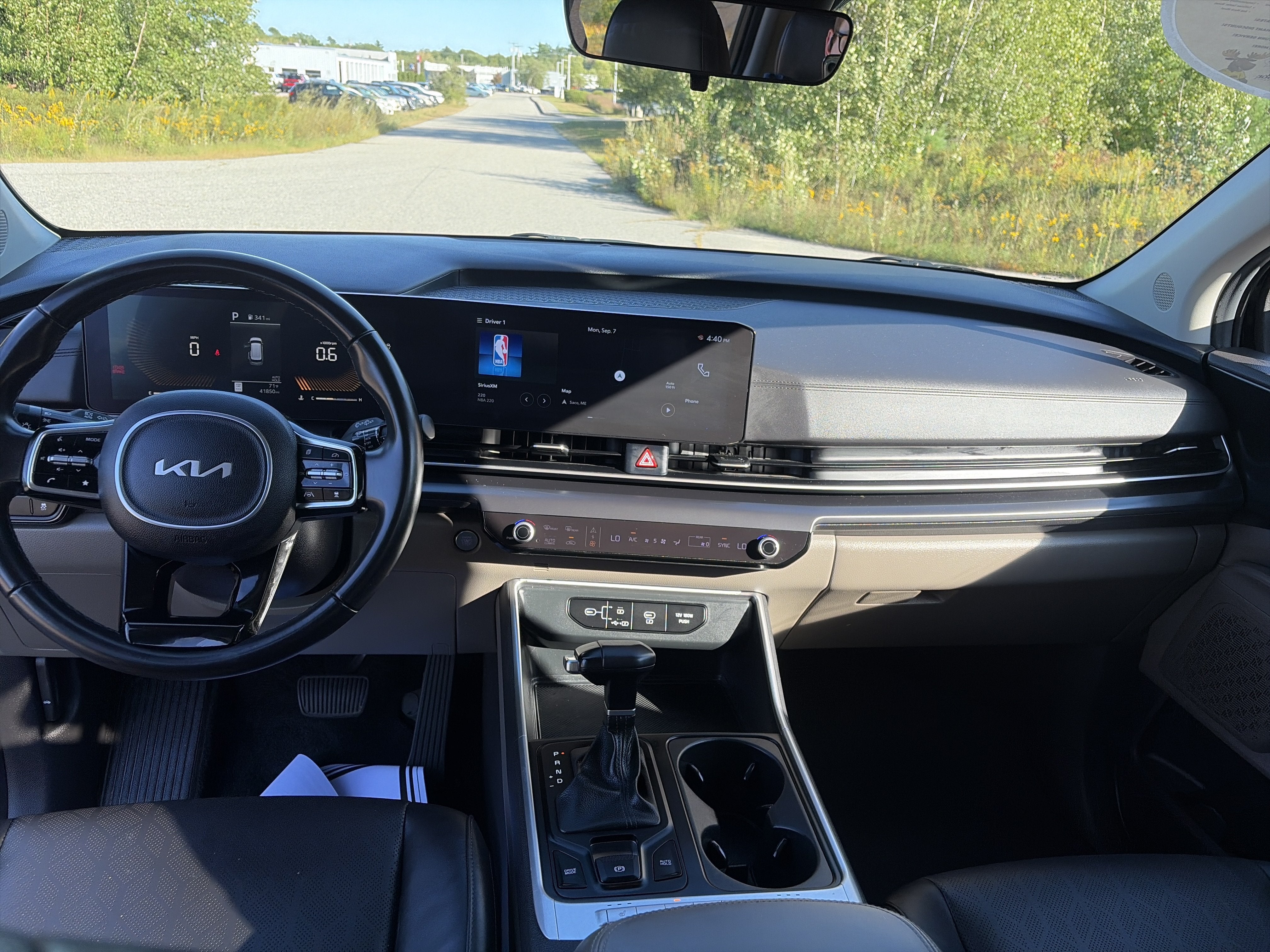 2025 Kia Carnival LXS