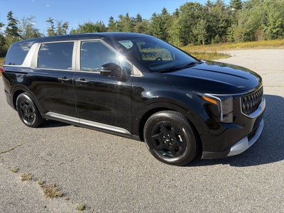 2025 Kia Carnival LXS