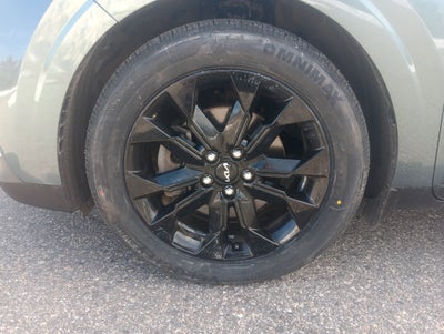 2023 Kia Carnival SX