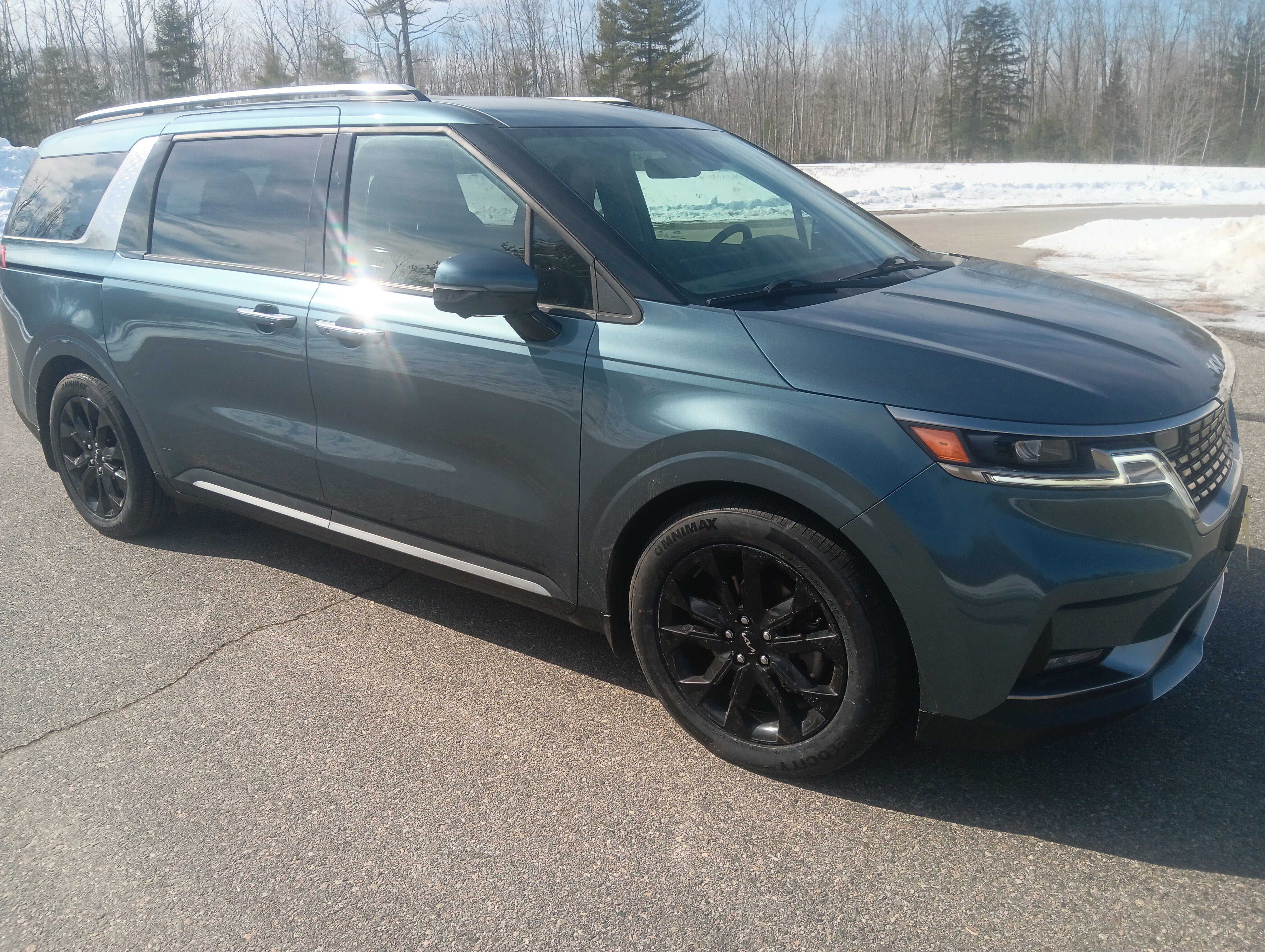 2023 Kia Carnival SX