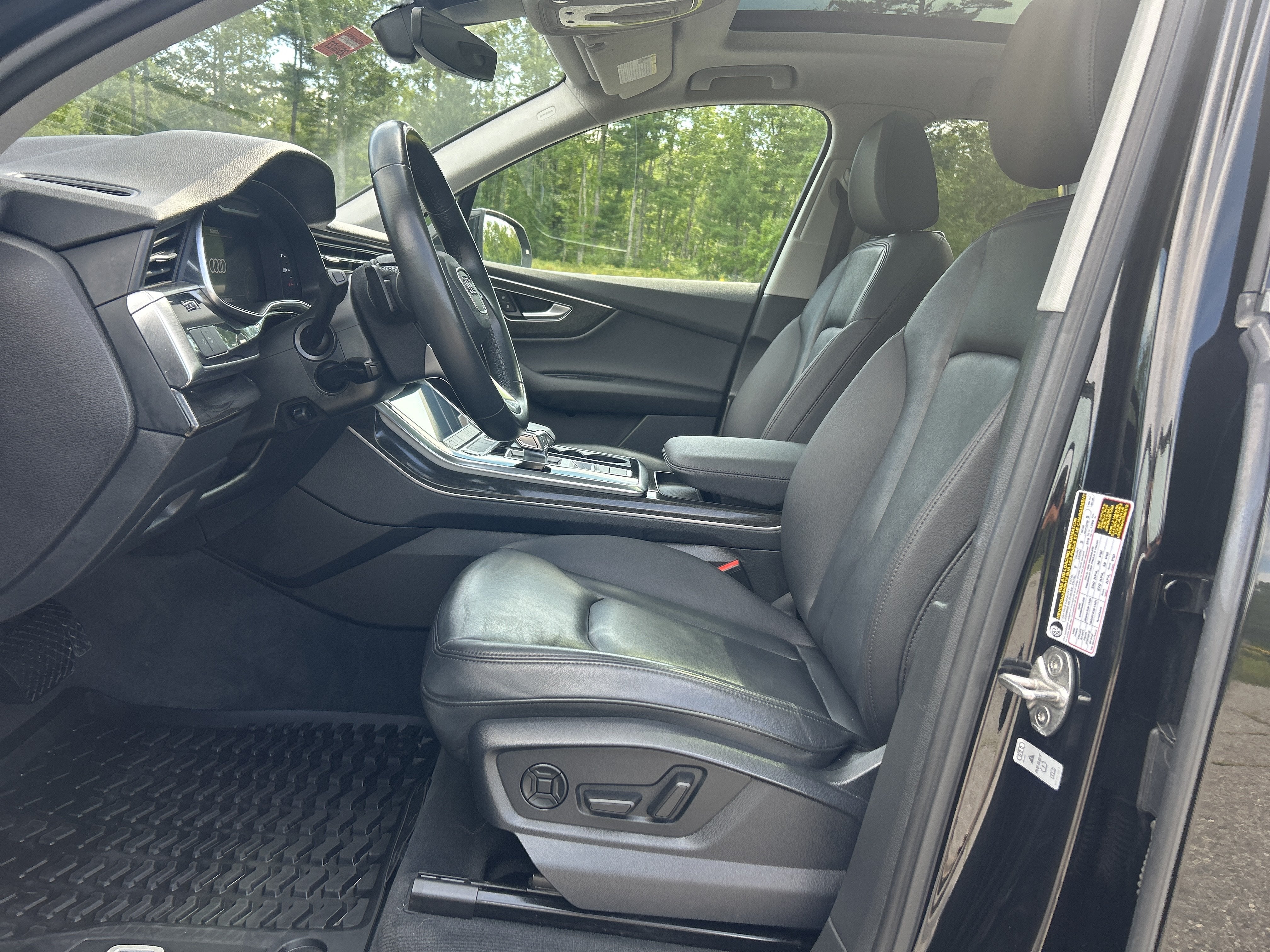 2022 Audi Q7 Premium