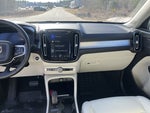 2019 Volvo XC40 Momentum
