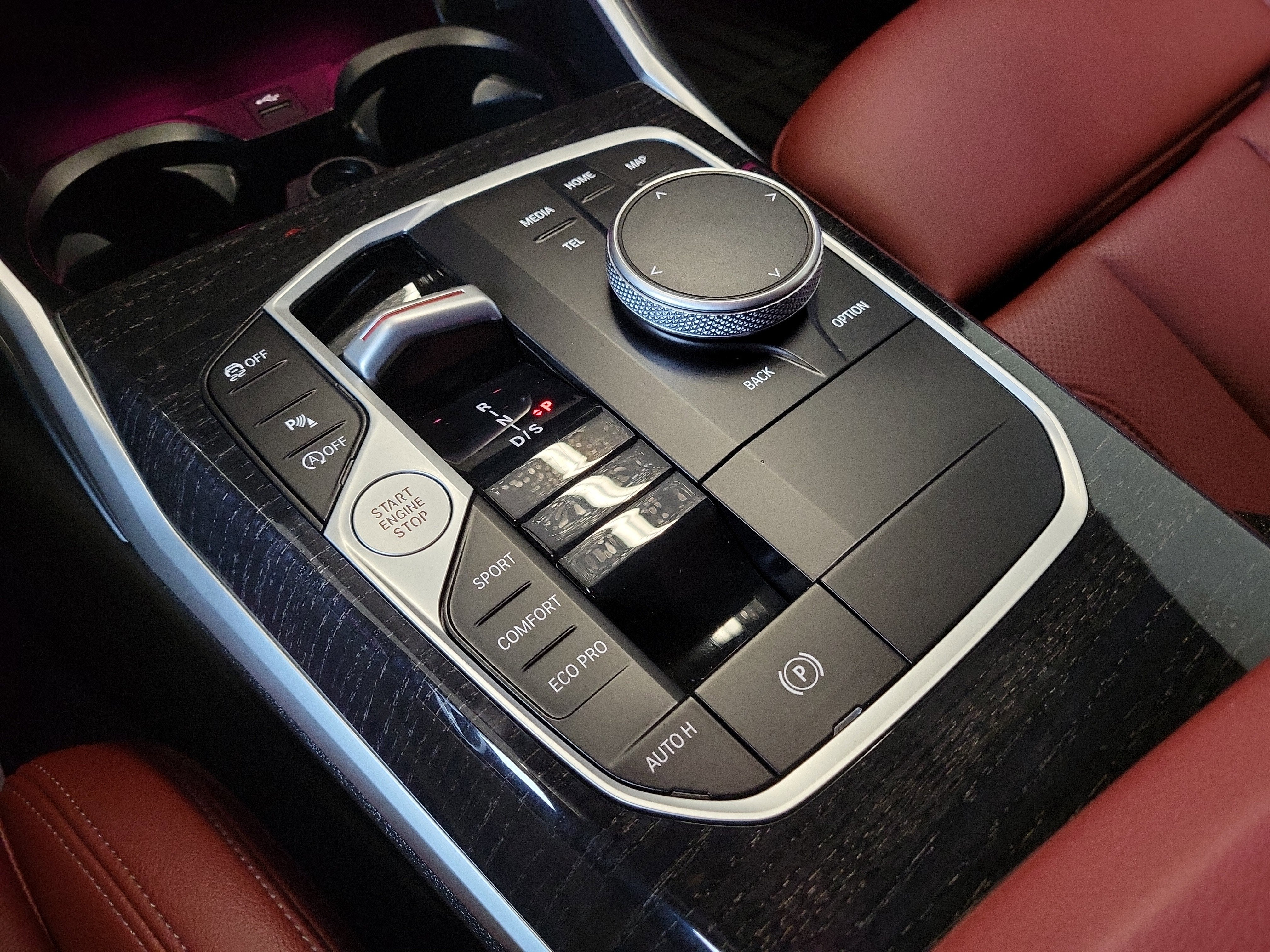 2024 BMW 3 Series 330i xDrive