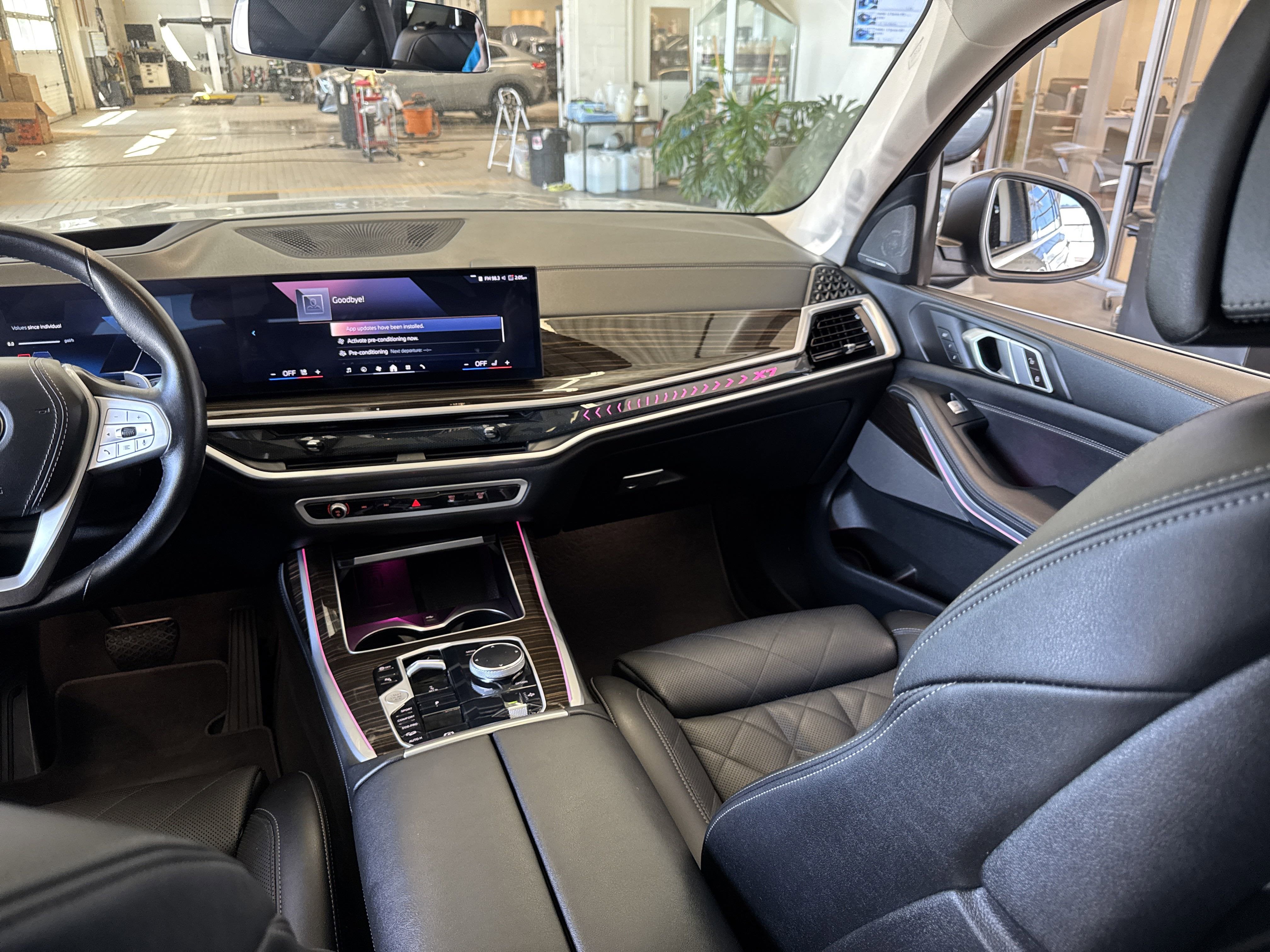 2024 BMW X7 xDrive40i