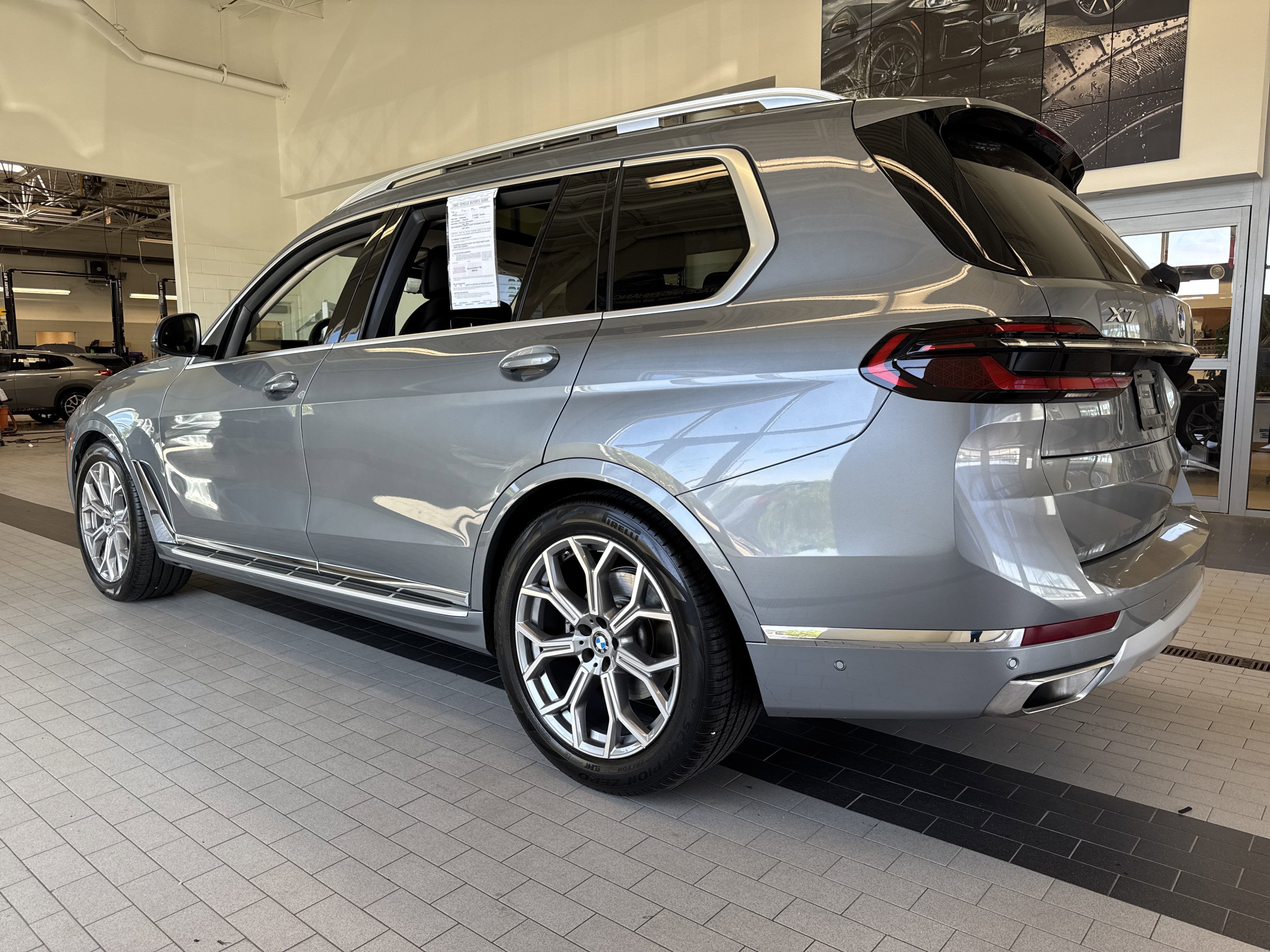 2024 BMW X7 xDrive40i
