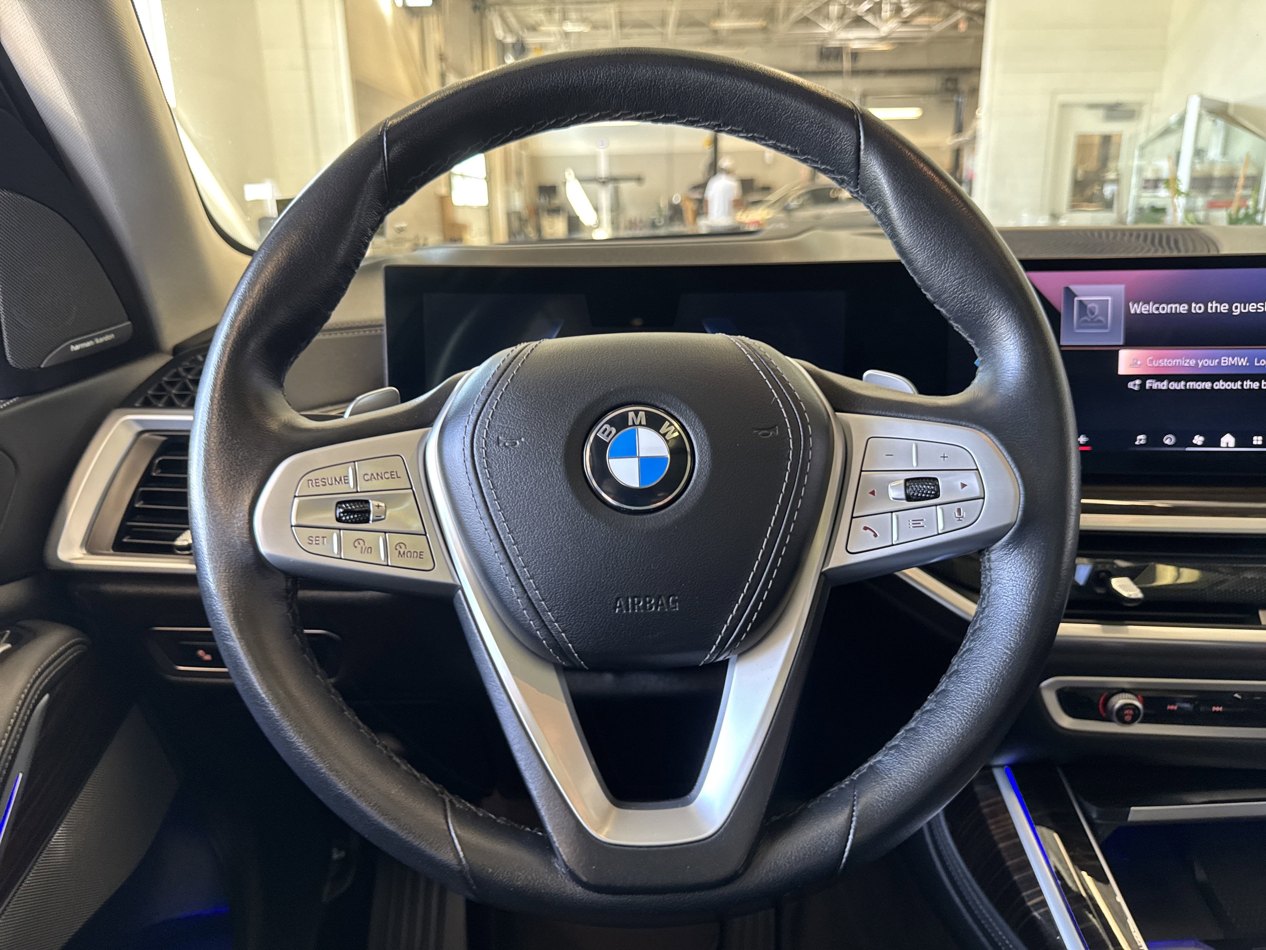 2024 BMW X7 xDrive40i