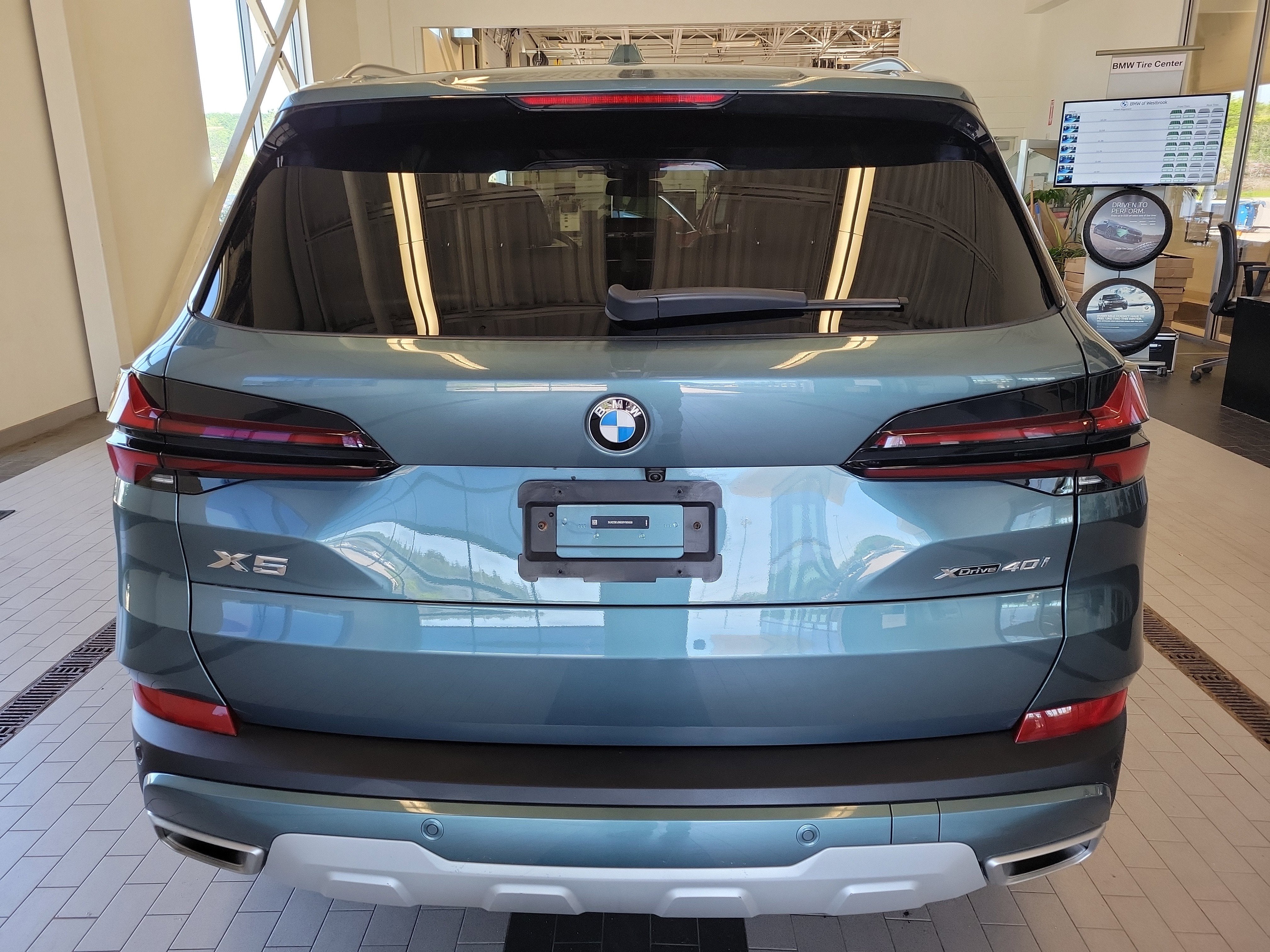 2025 BMW X5 xDrive40i