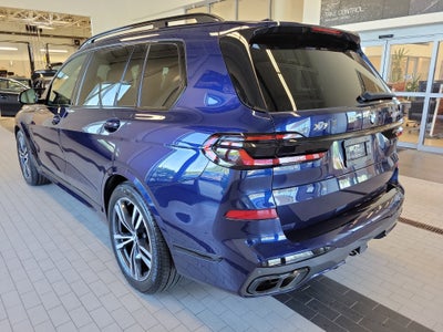 2025 BMW X7 M60i