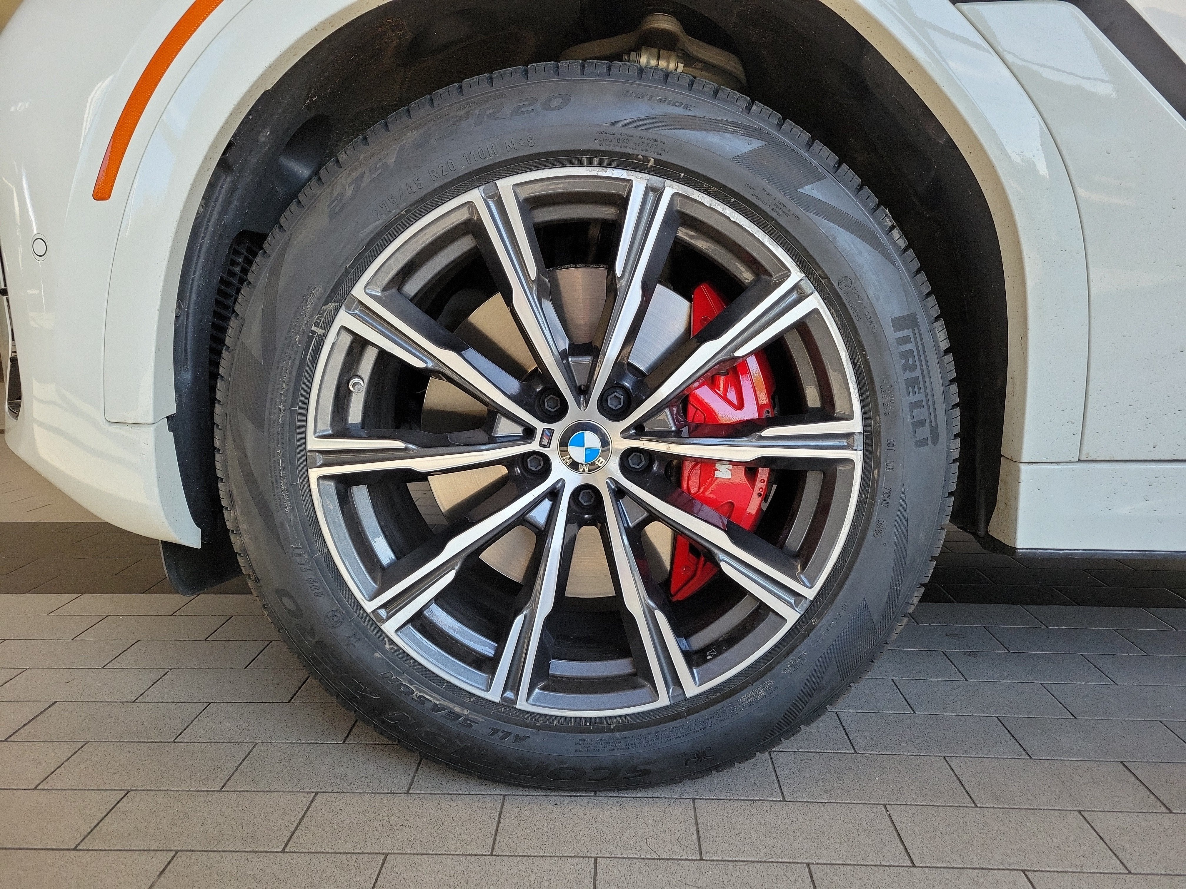 2024 BMW X6 xDrive40i