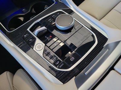 2024 BMW X6 xDrive40i