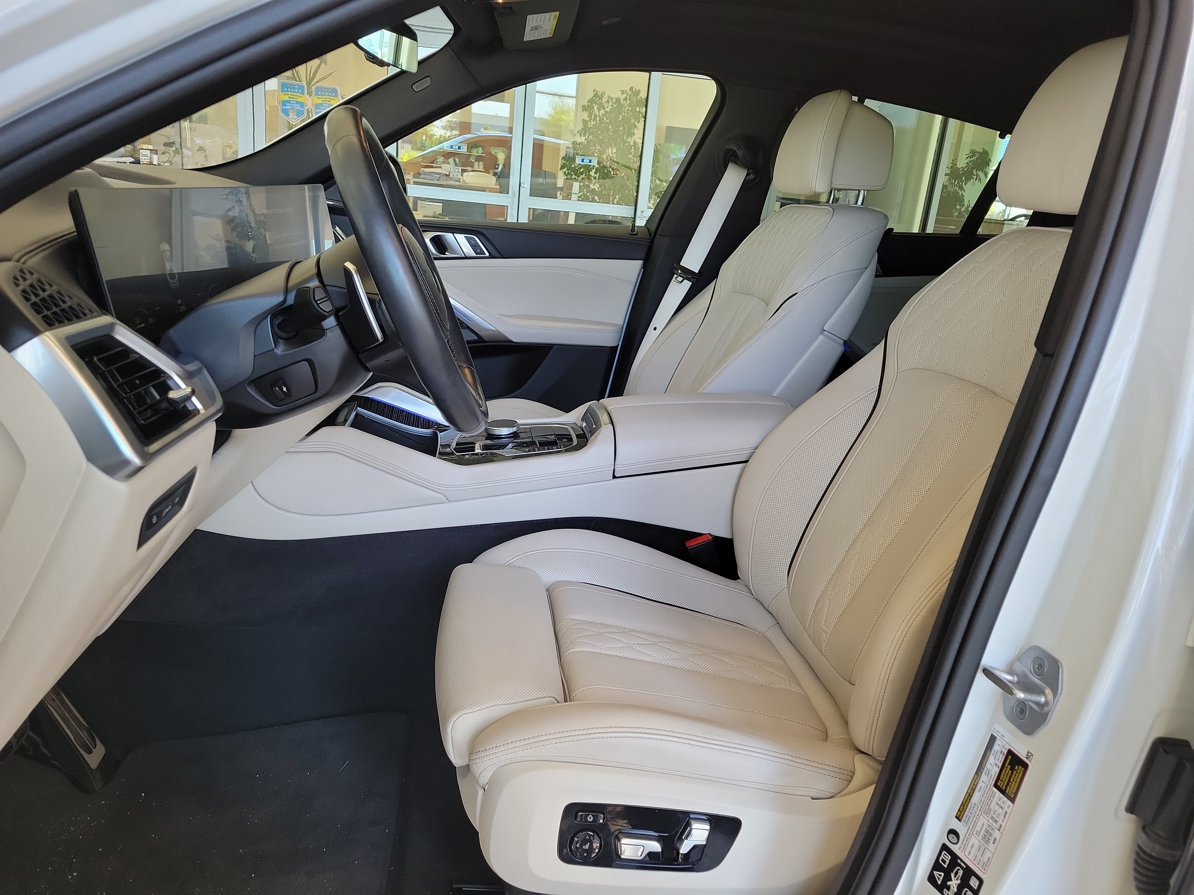 2024 BMW X6 xDrive40i