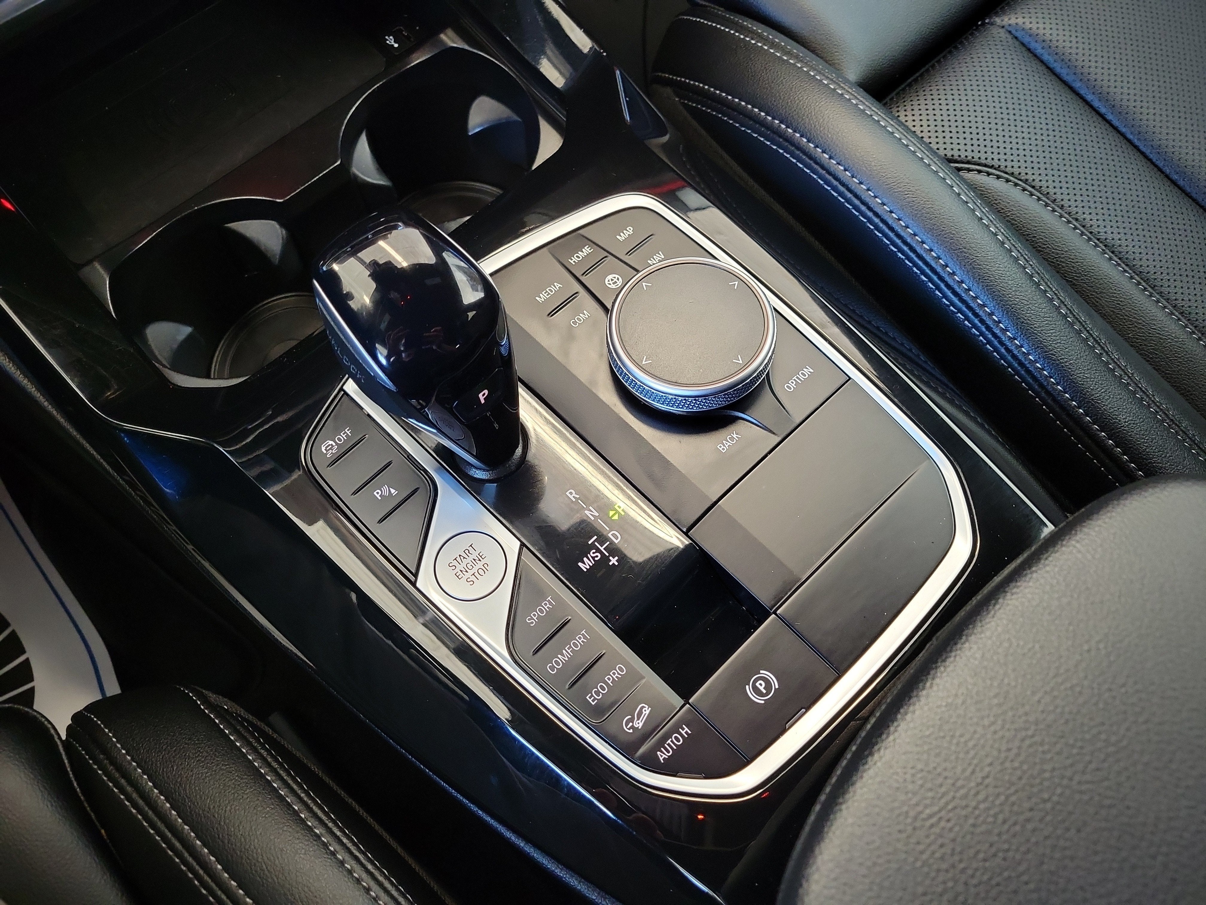 2024 BMW X3 M40i