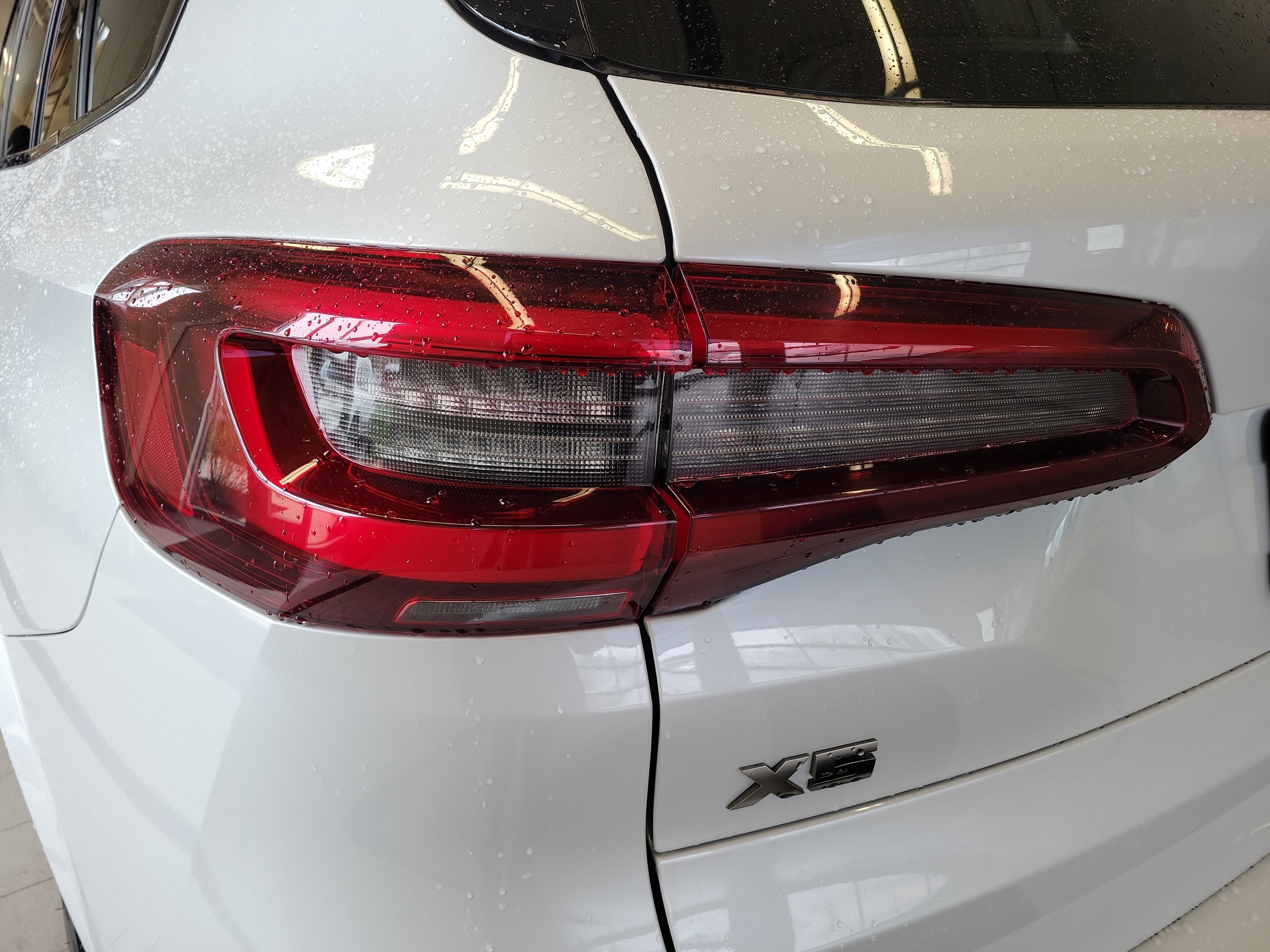 2023 BMW X5 M50i