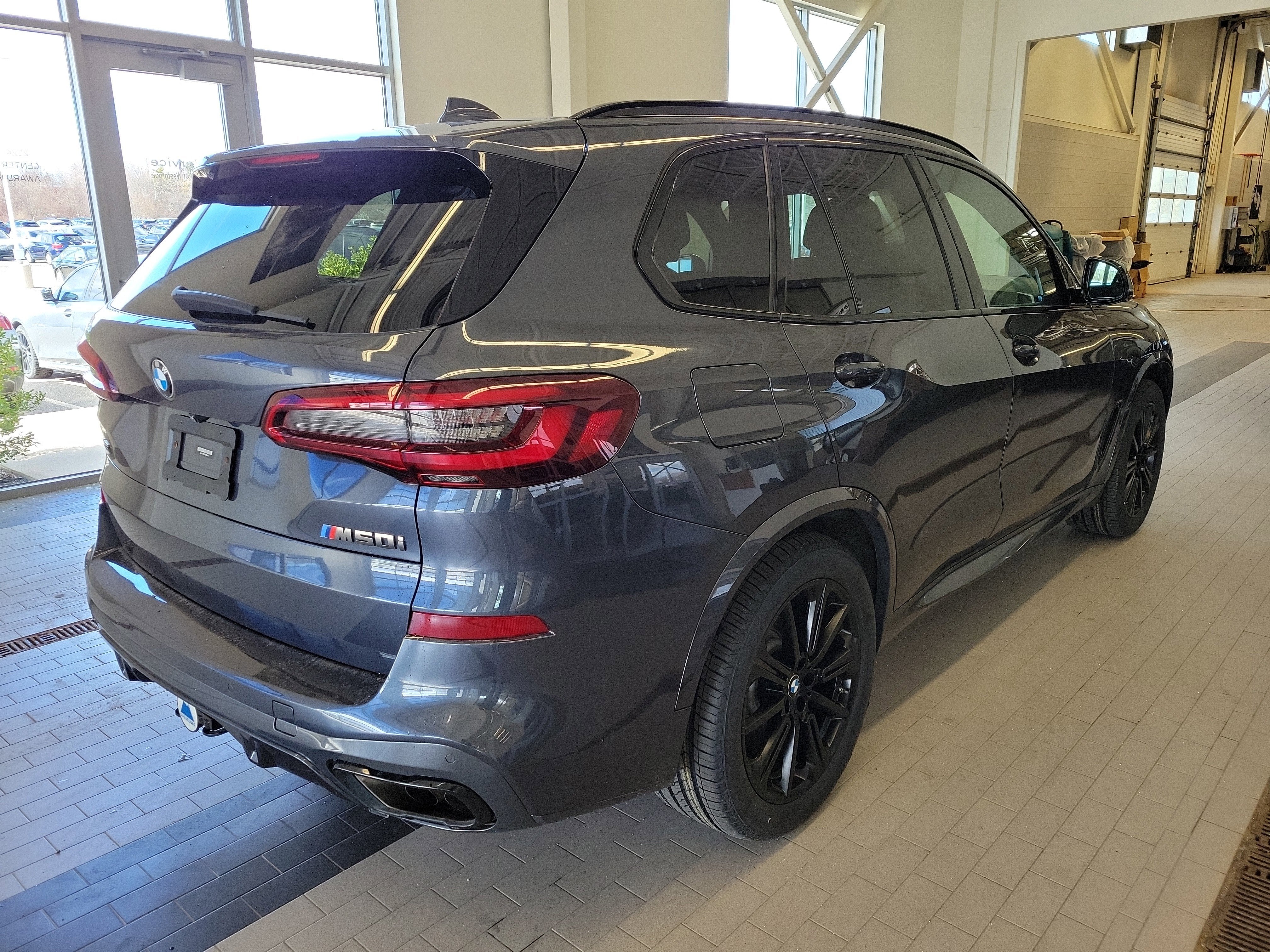 2020 BMW X5 M50i