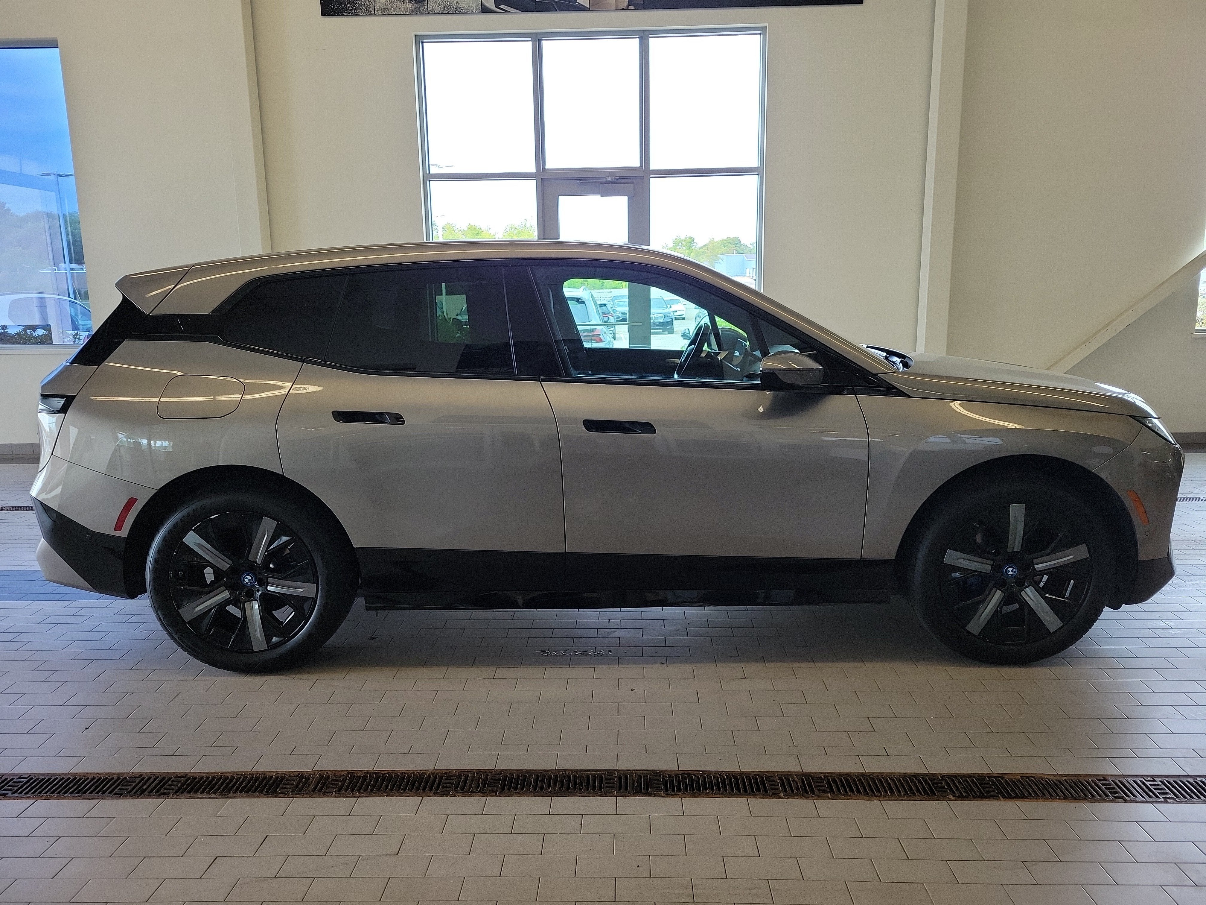 2023 BMW iX xDrive50