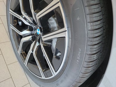 2025 BMW 7 Series 740i xDrive