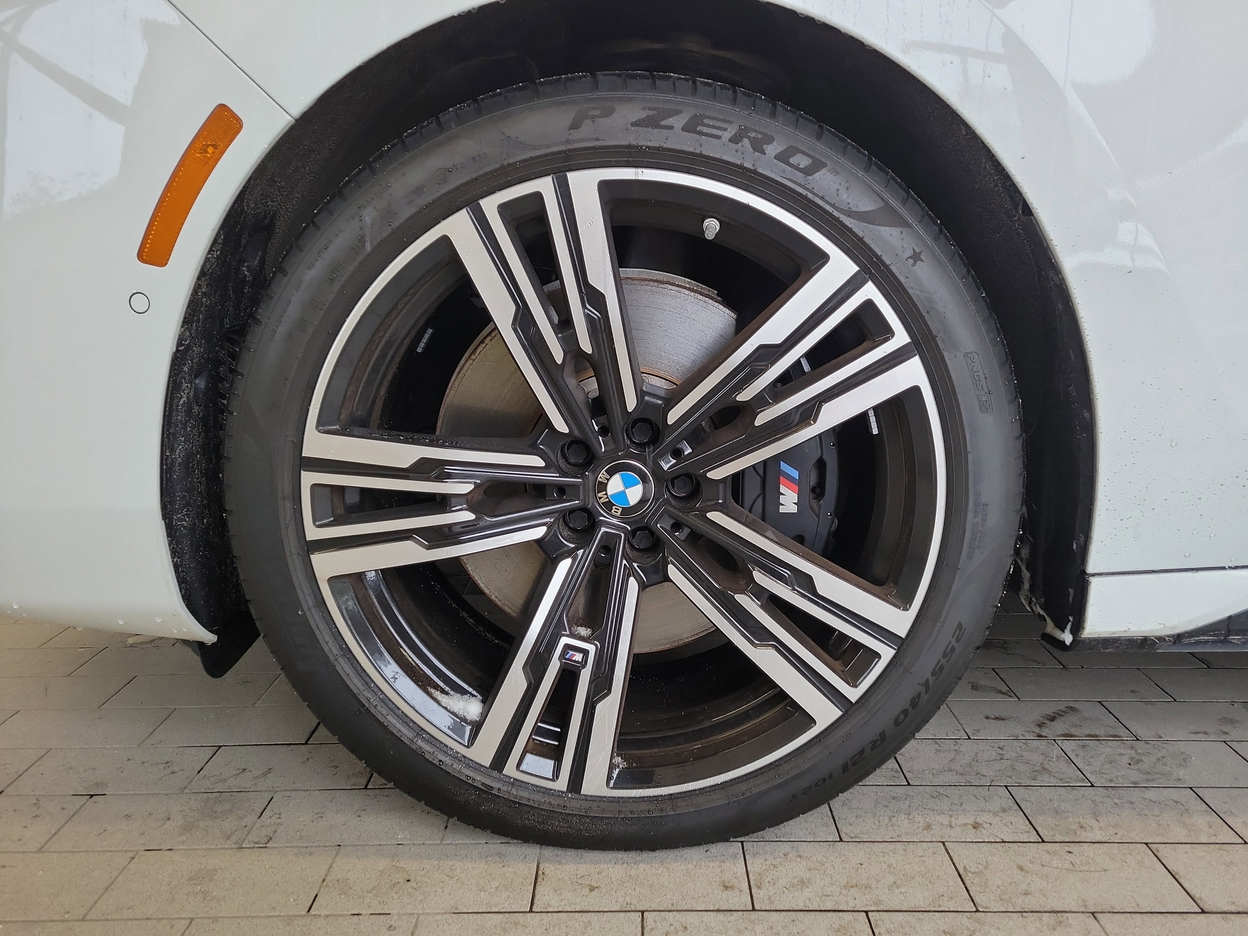 2023 BMW 7 Series 760i xDrive