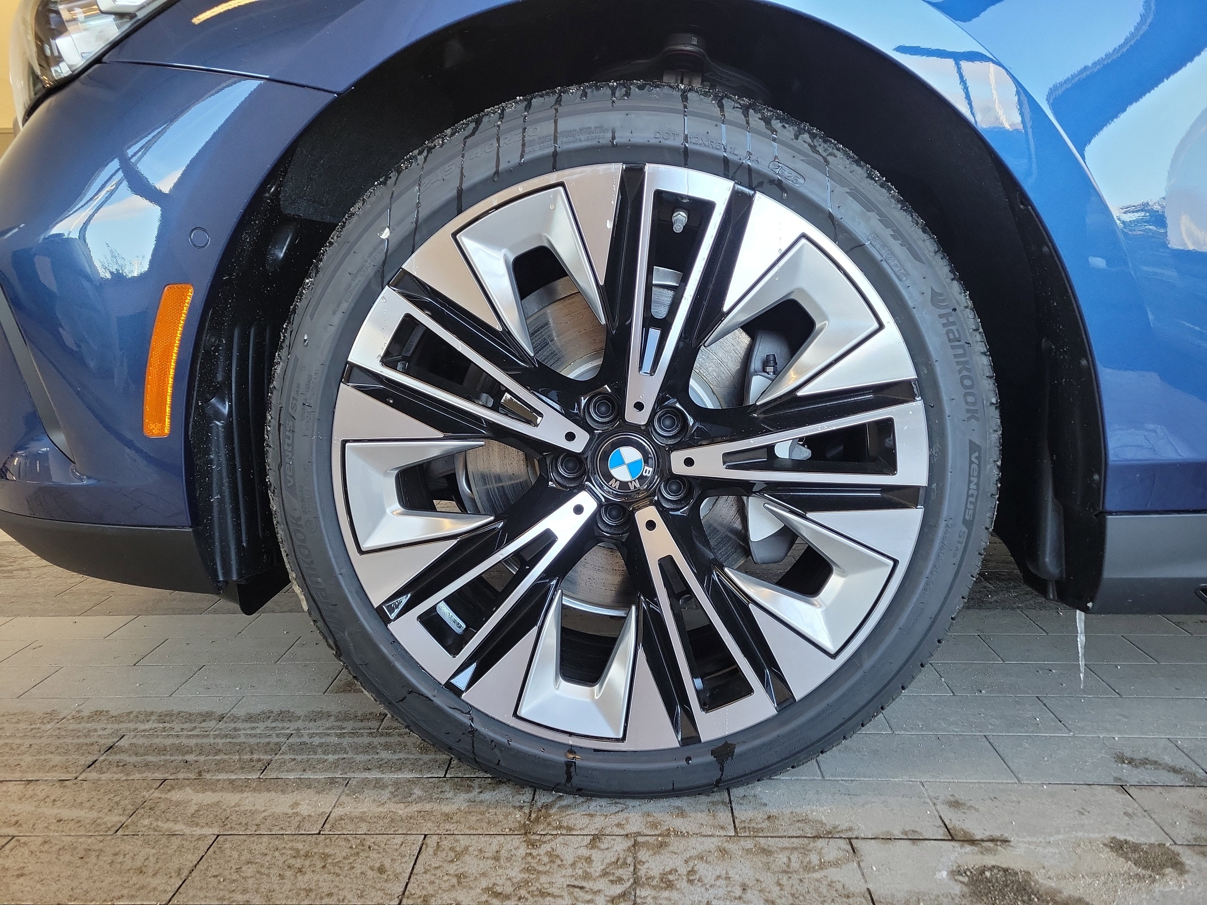 2026 BMW 5 Series 530i xDrive