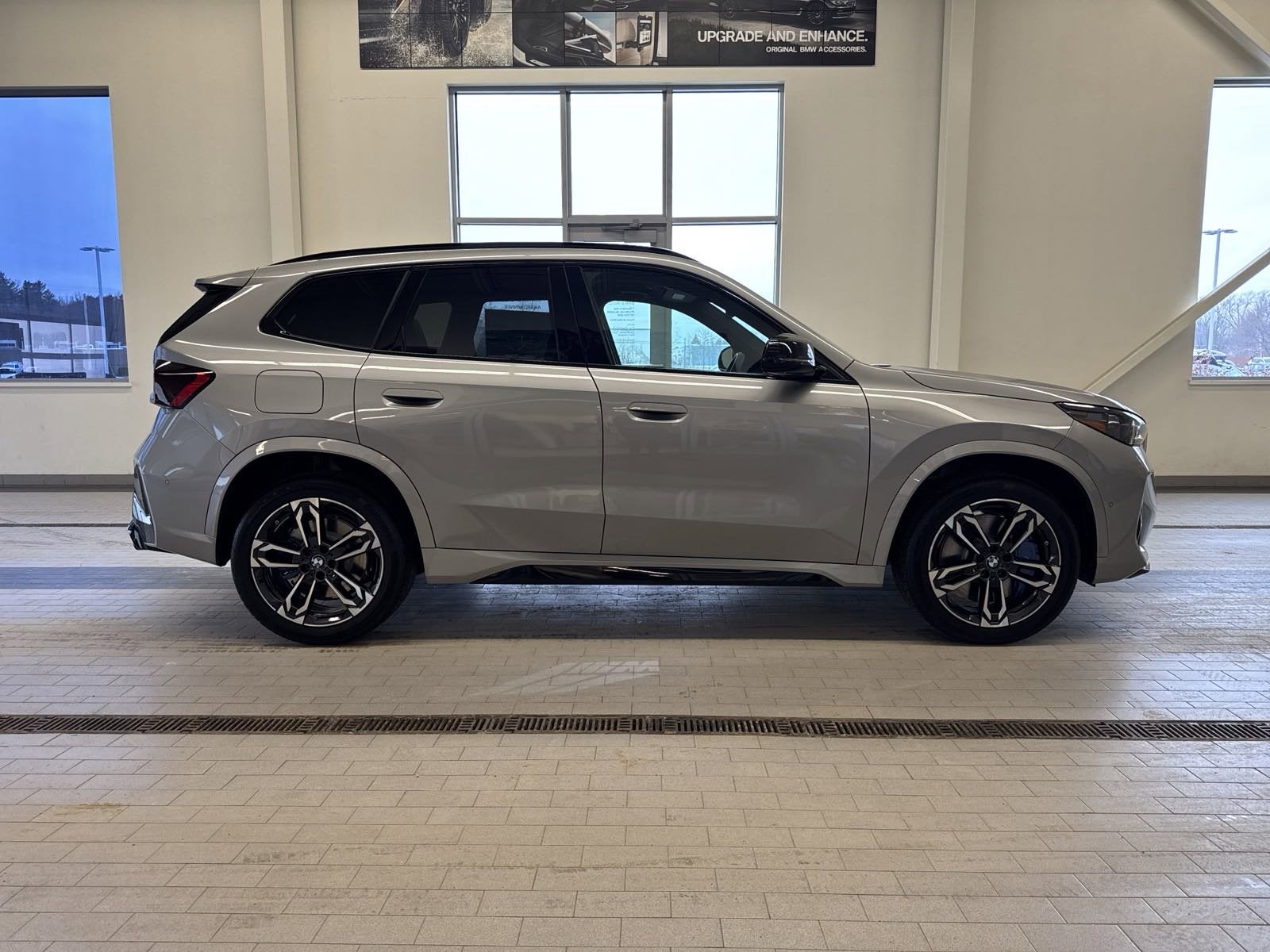 2025 BMW X1 M35i