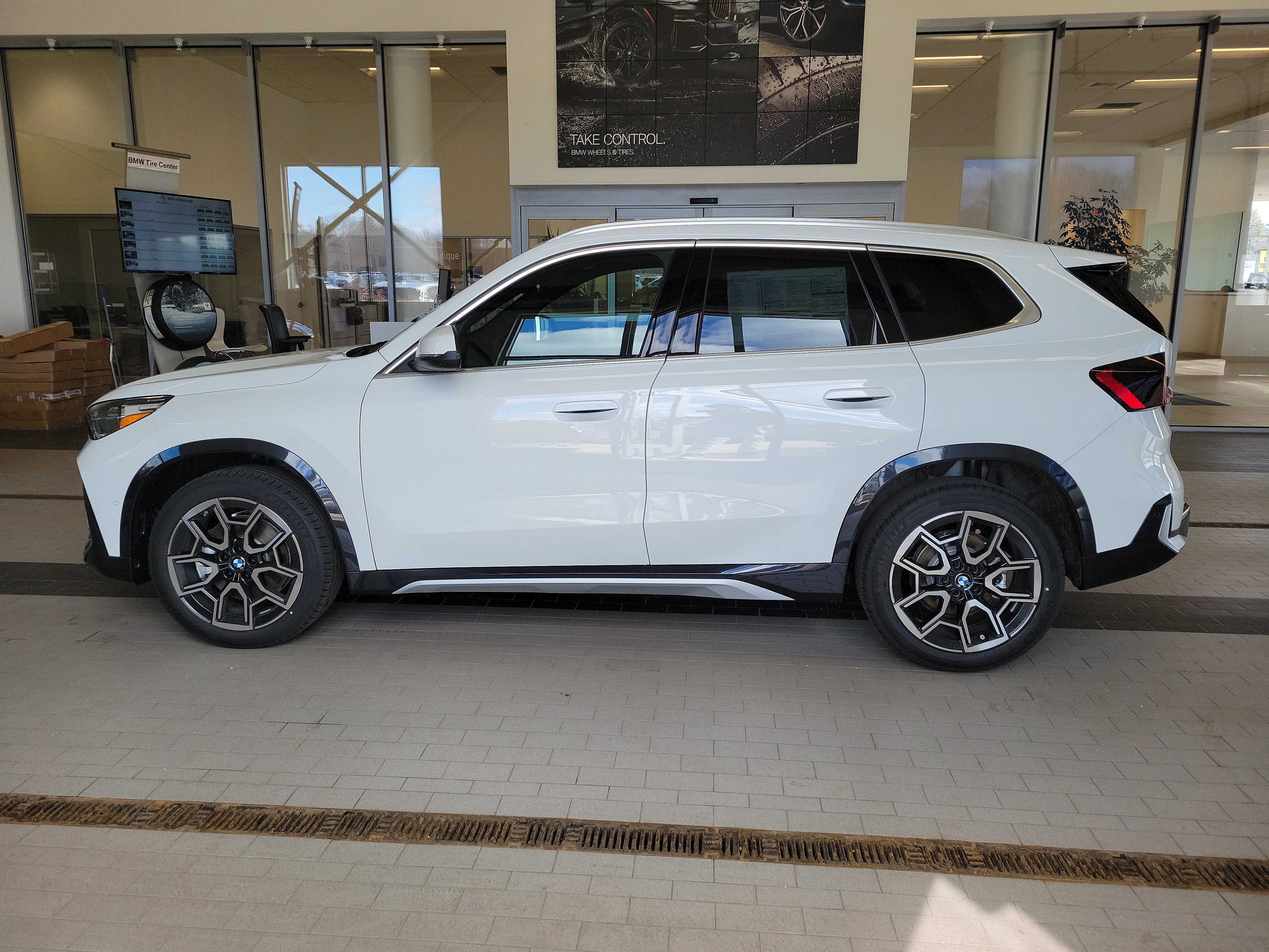 2026 BMW X1 xDrive28i