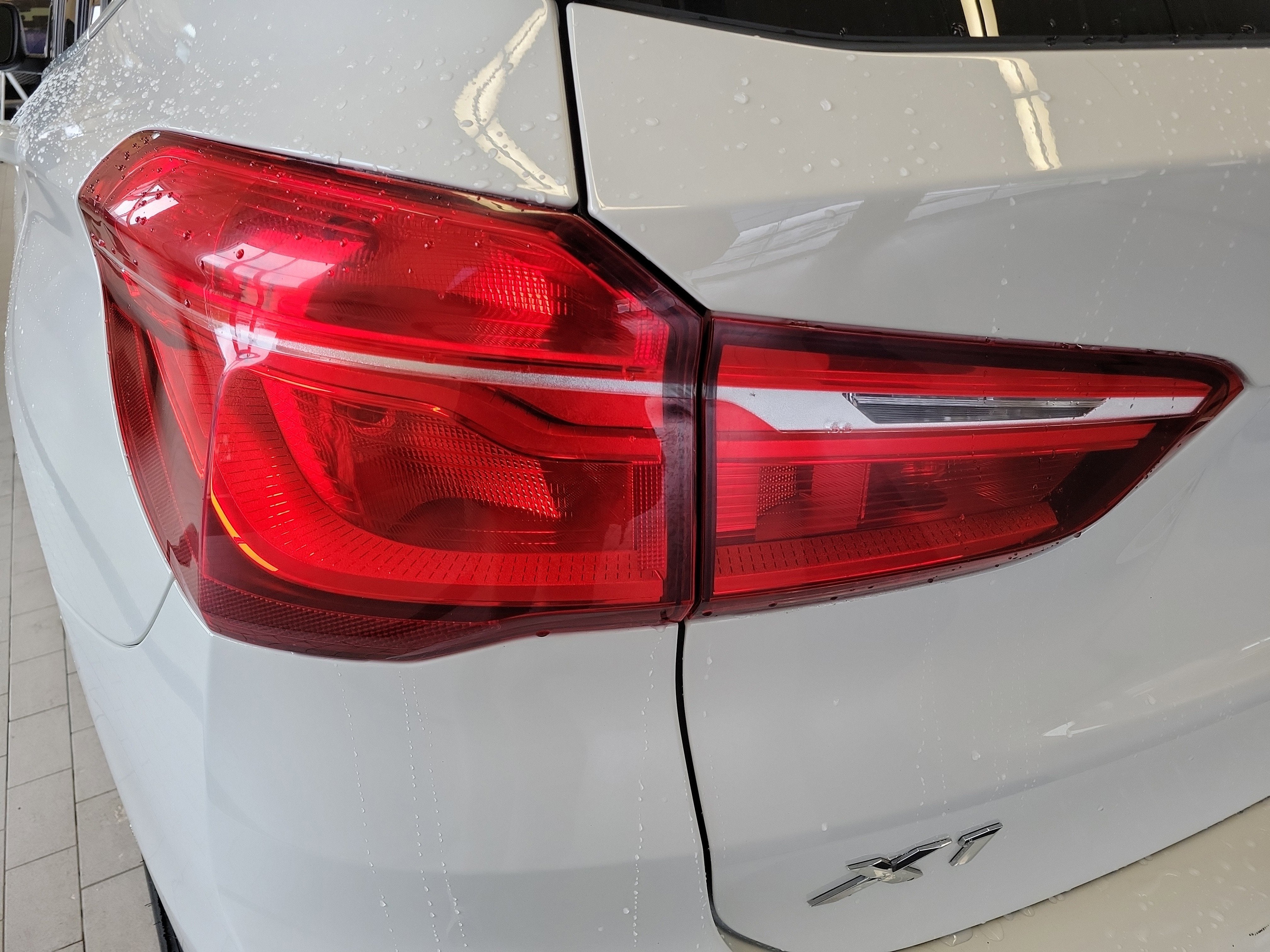 2020 BMW X1 xDrive28i