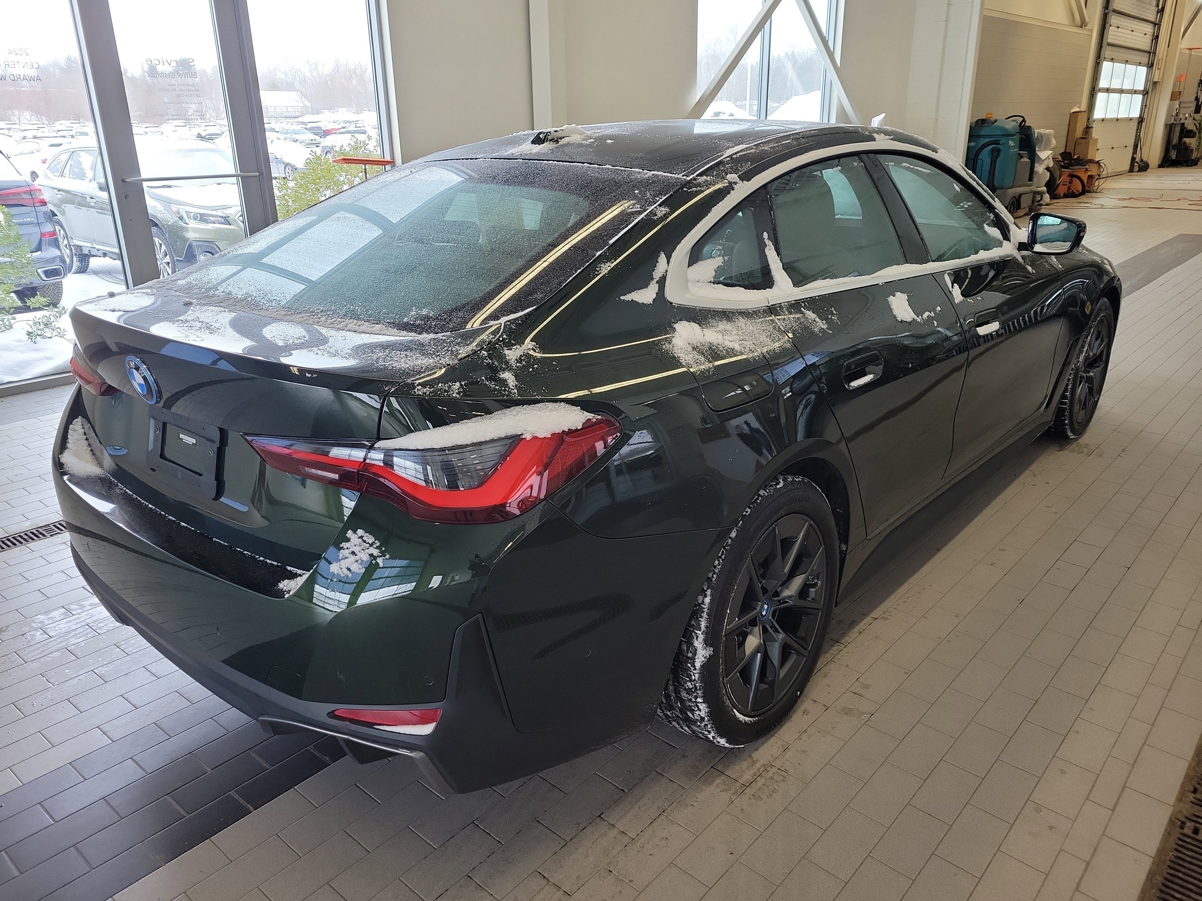 2023 BMW i4 eDrive40