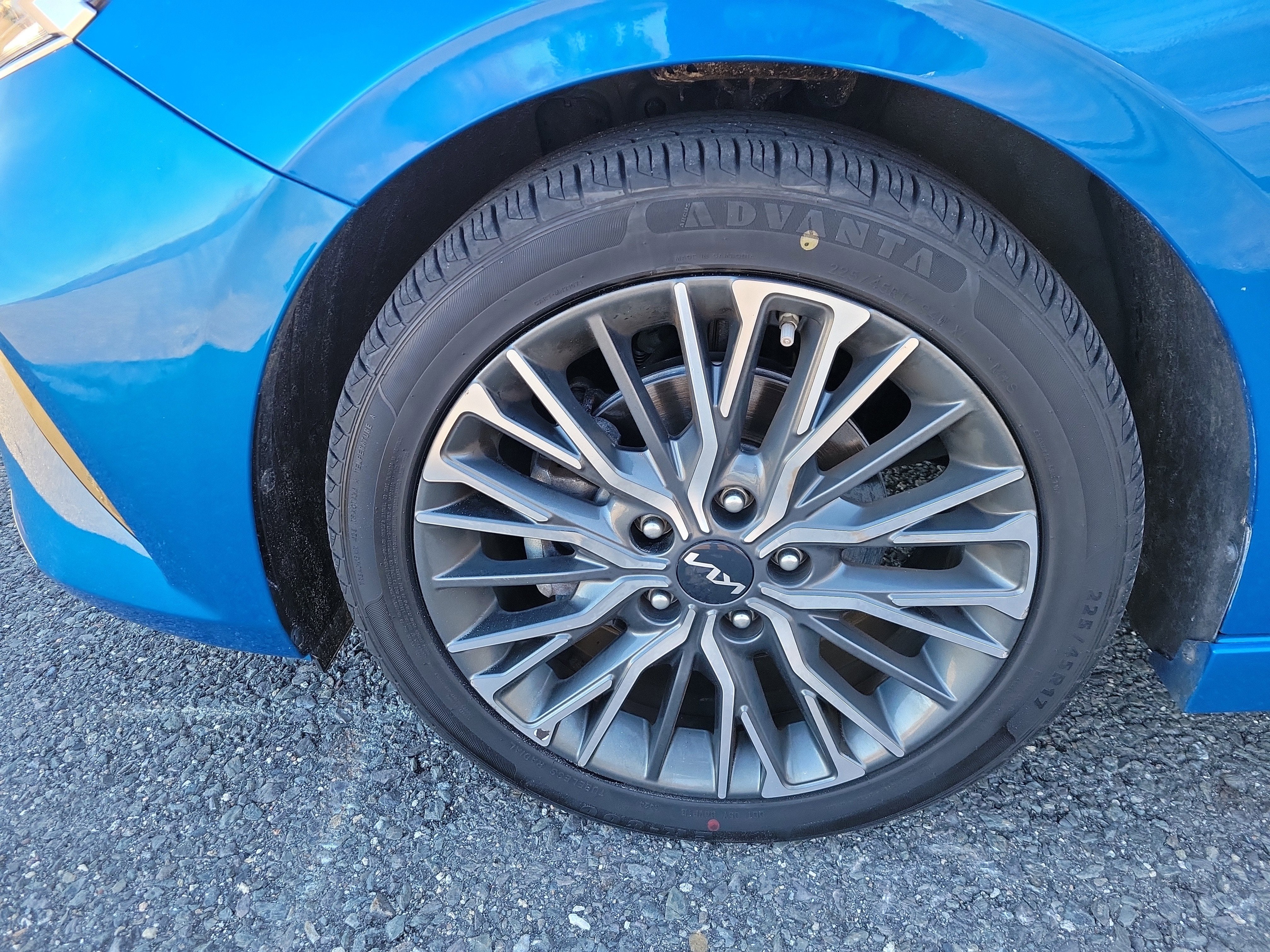 2023 Kia Forte GT-Line