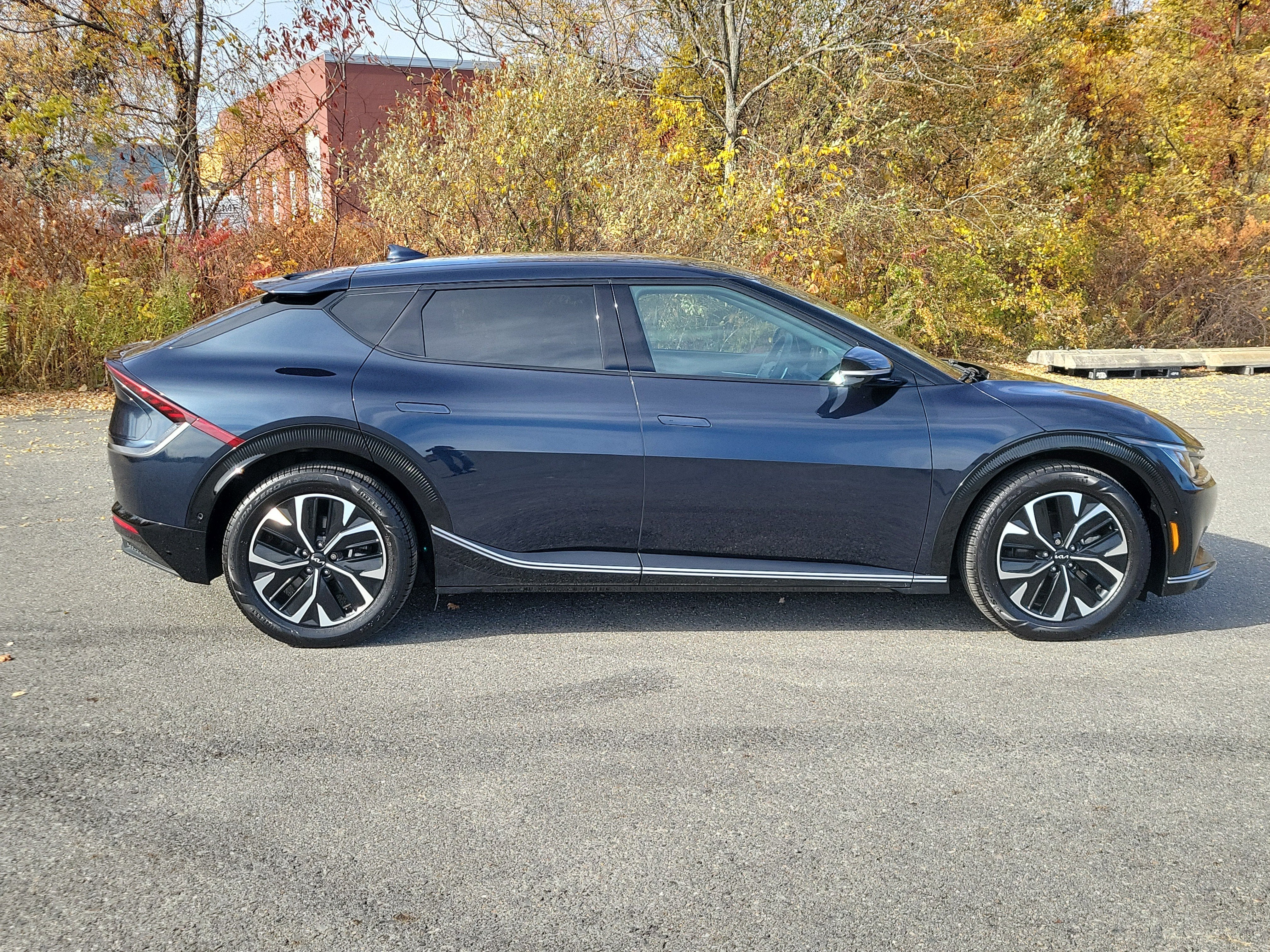 2024 Kia EV6 Wind
