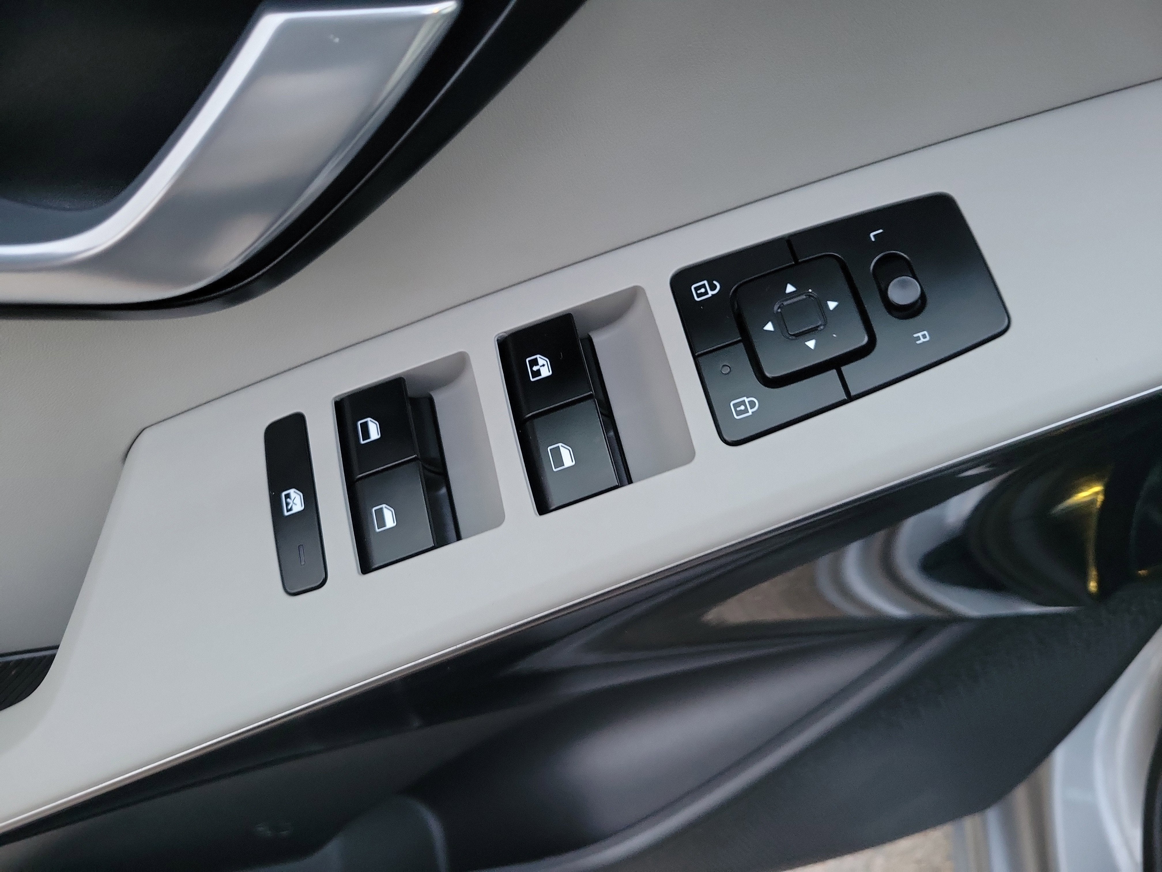 2023 Kia Niro EV Wind