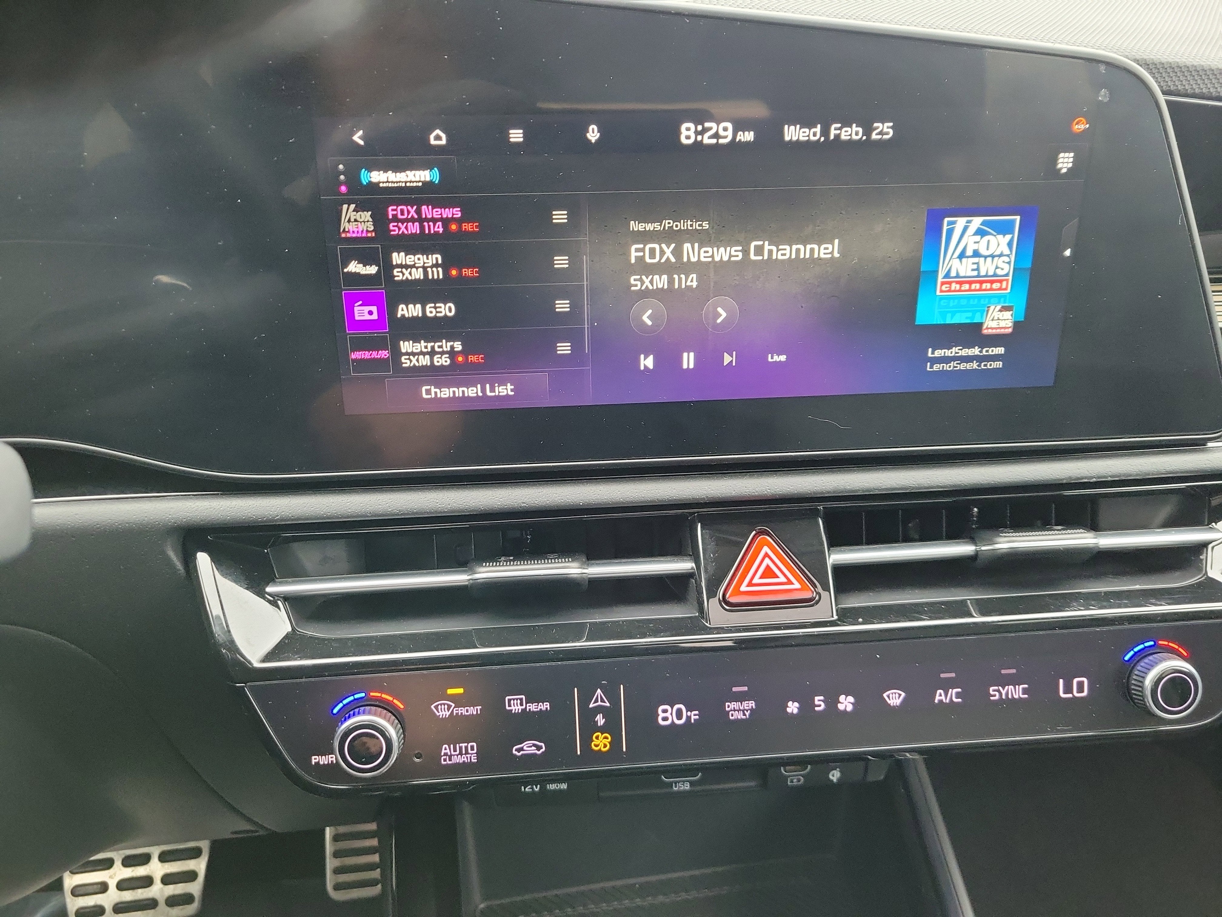 2023 Kia Niro Plug-In Hybrid SX Touring