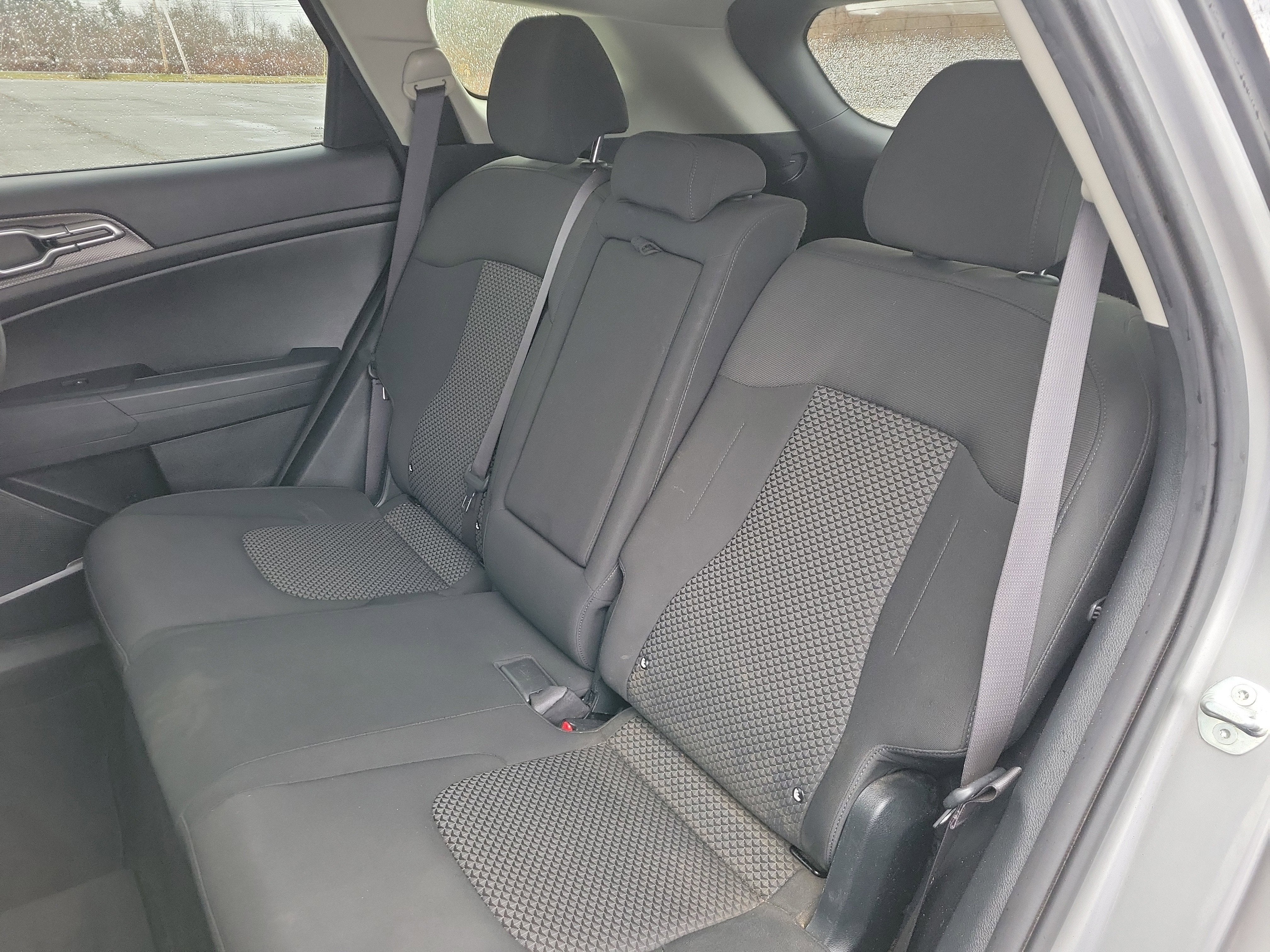 2023 Kia Sportage Hybrid LX