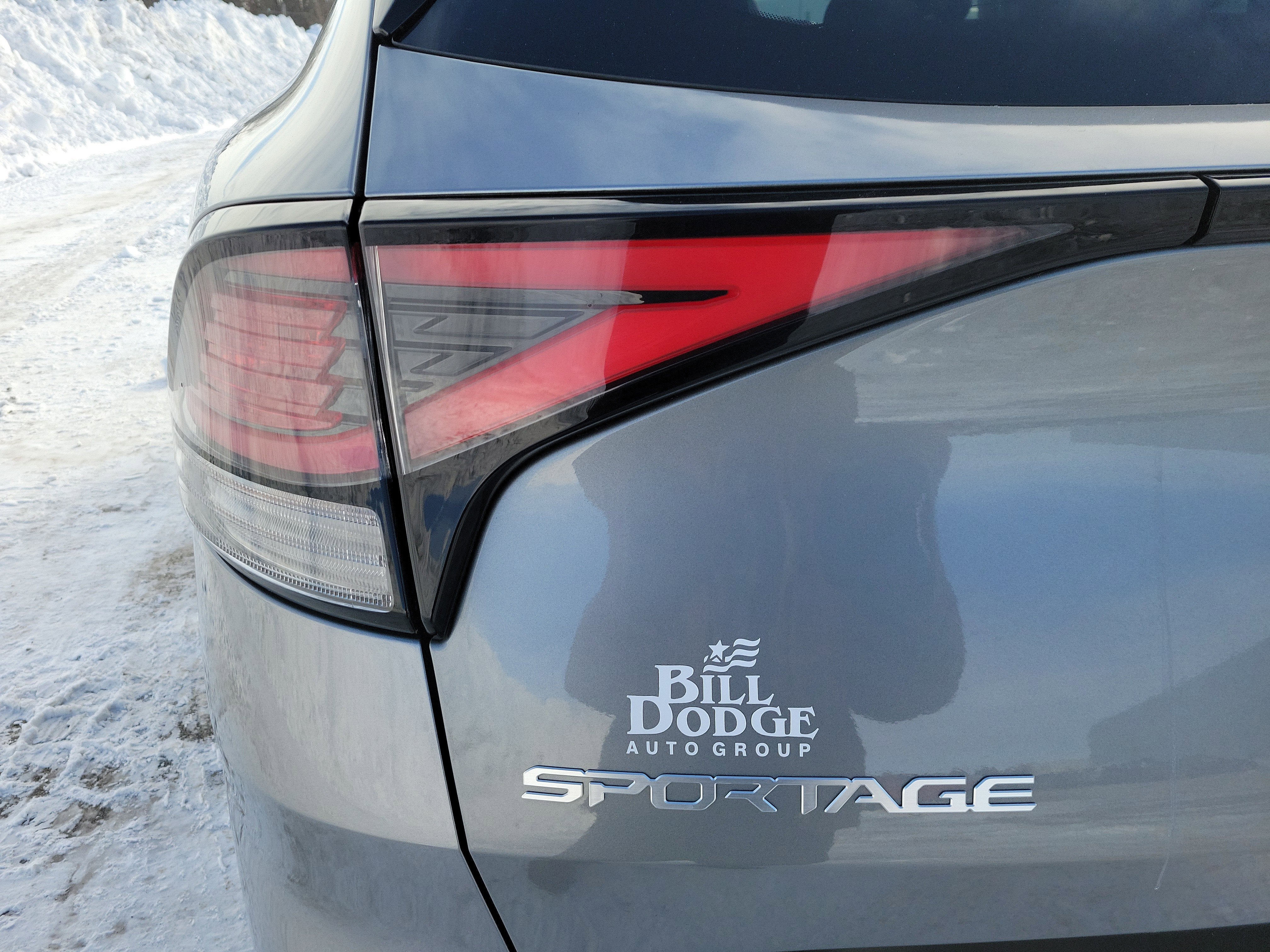 2023 Kia Sportage Hybrid LX