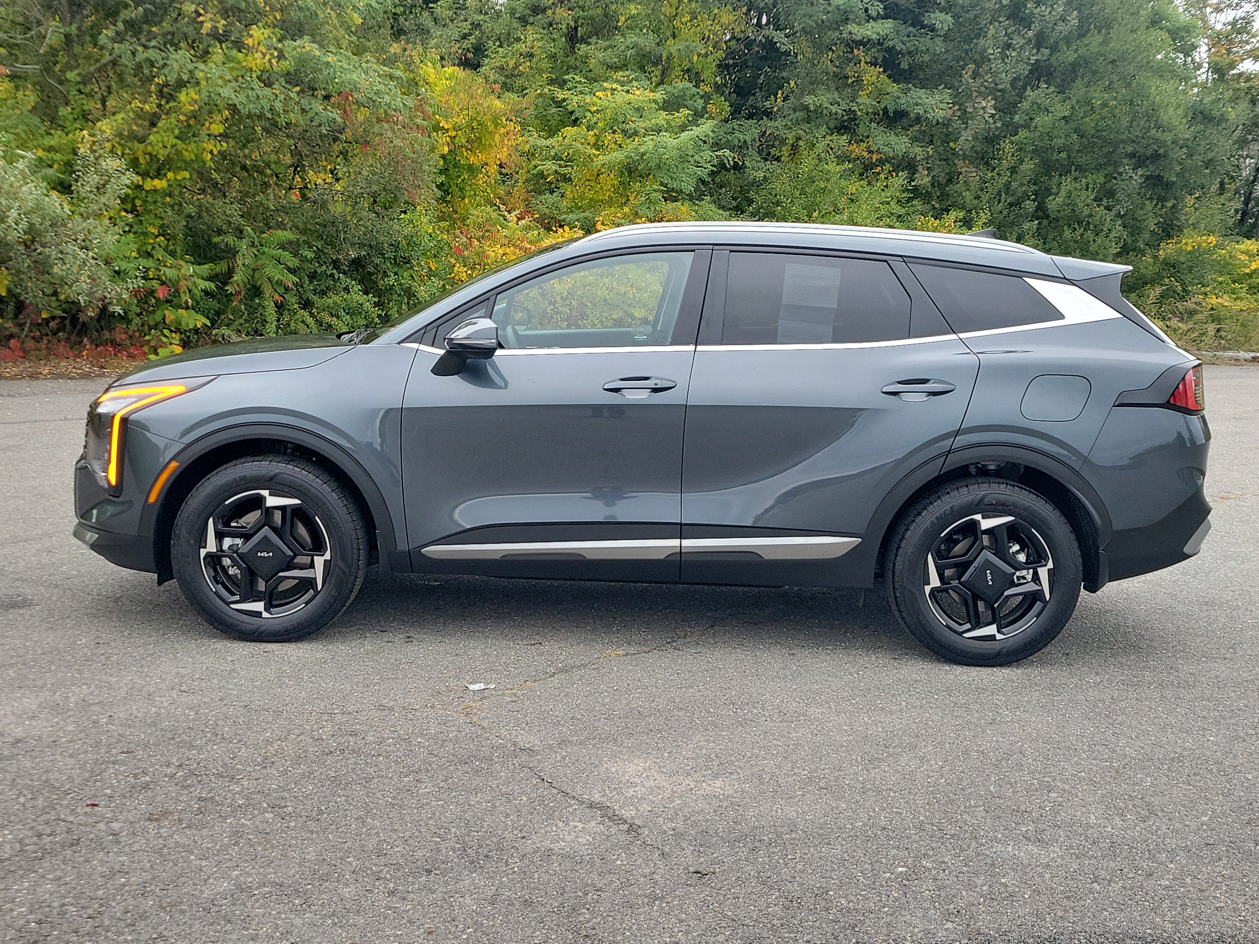 2026 Kia Sportage Hybrid EX