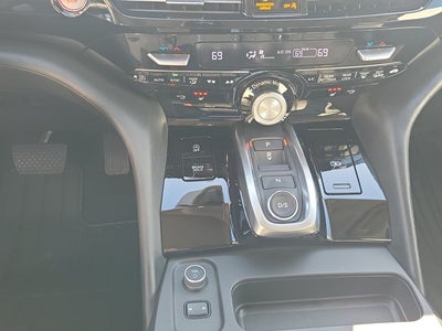 2025 Acura MDX w/Technology Package