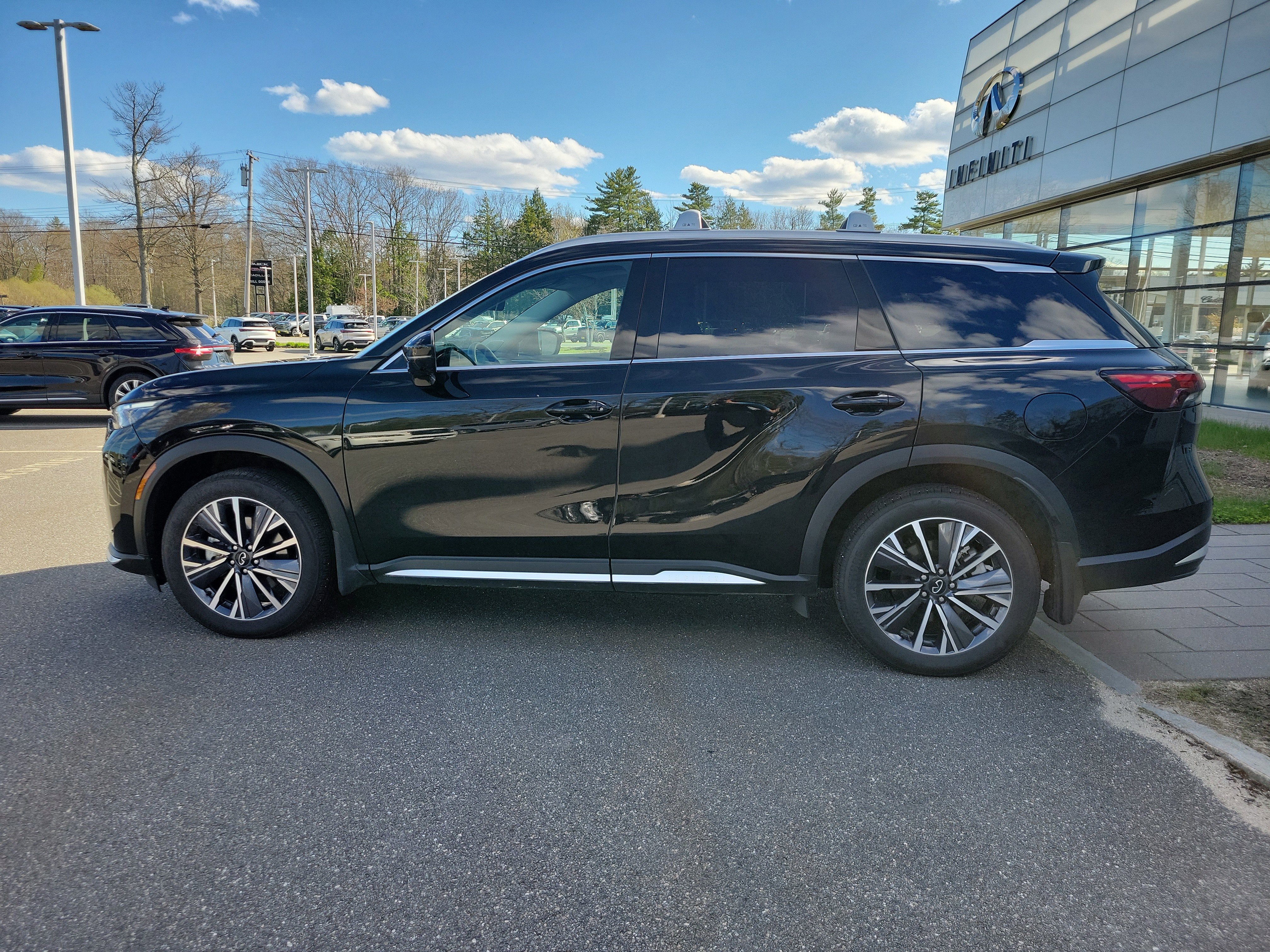 2026 INFINITI QX60 Luxe AWD