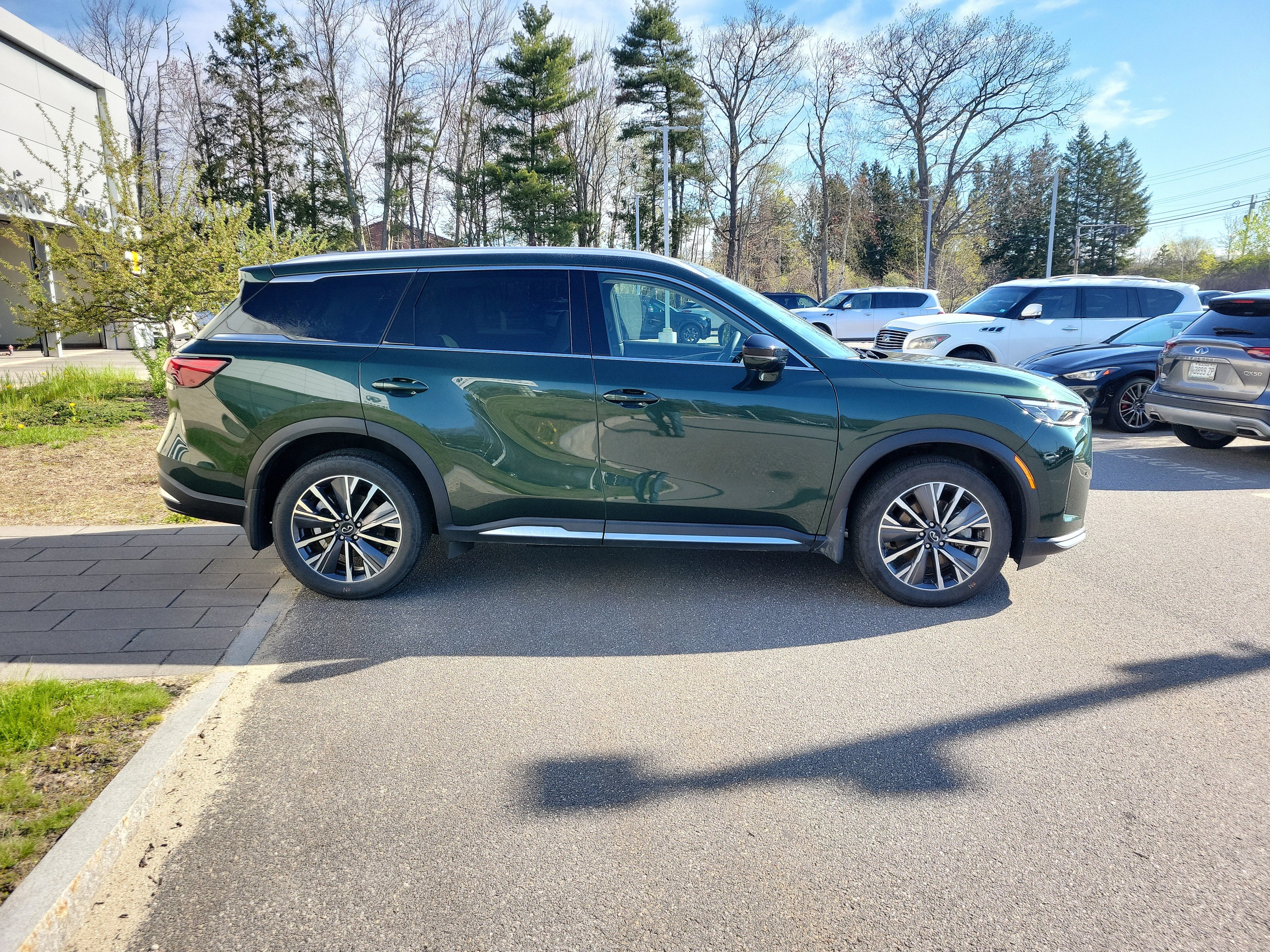 2026 INFINITI QX60 Luxe AWD