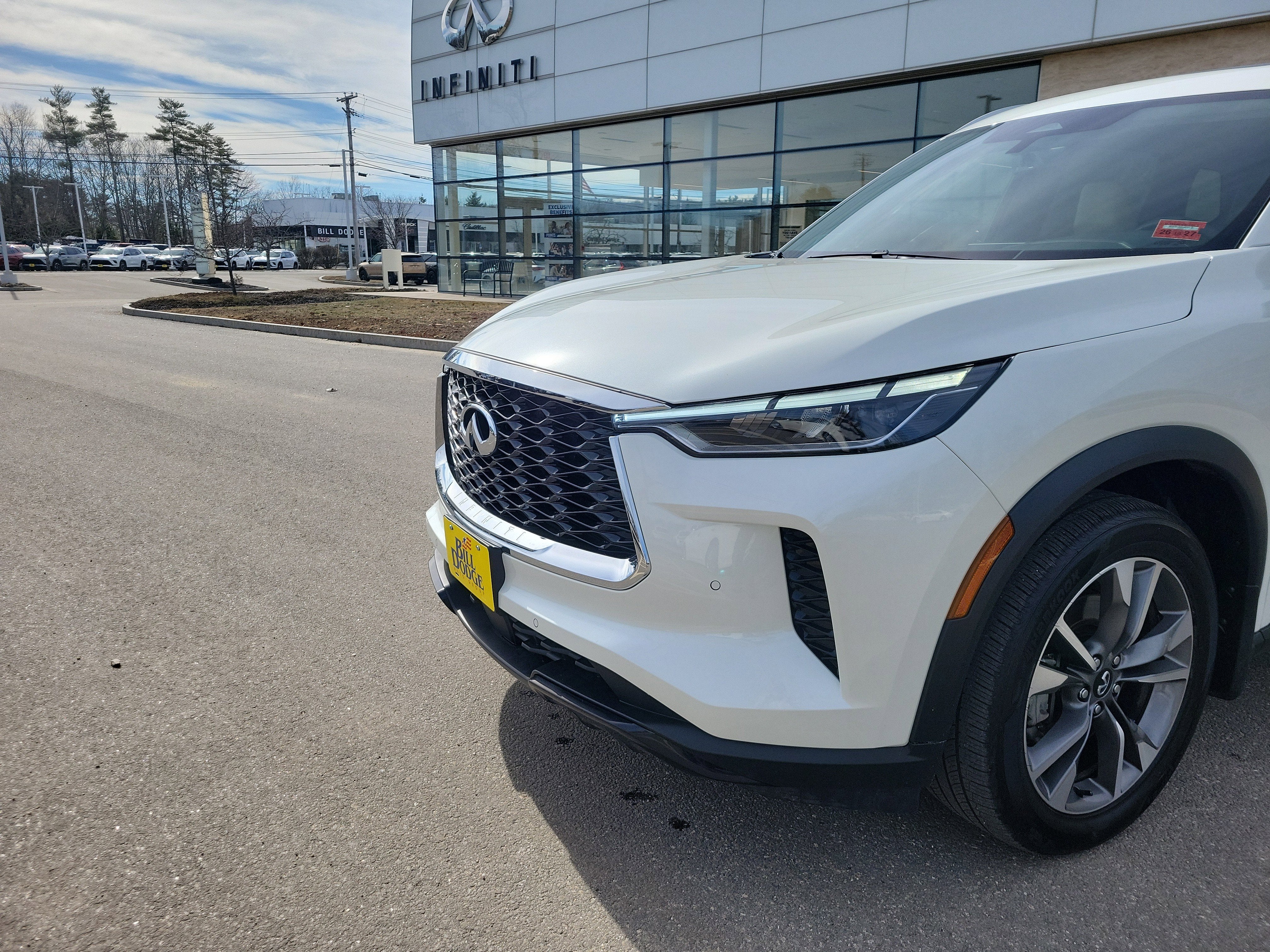 2025 INFINITI QX60 Luxe AWD