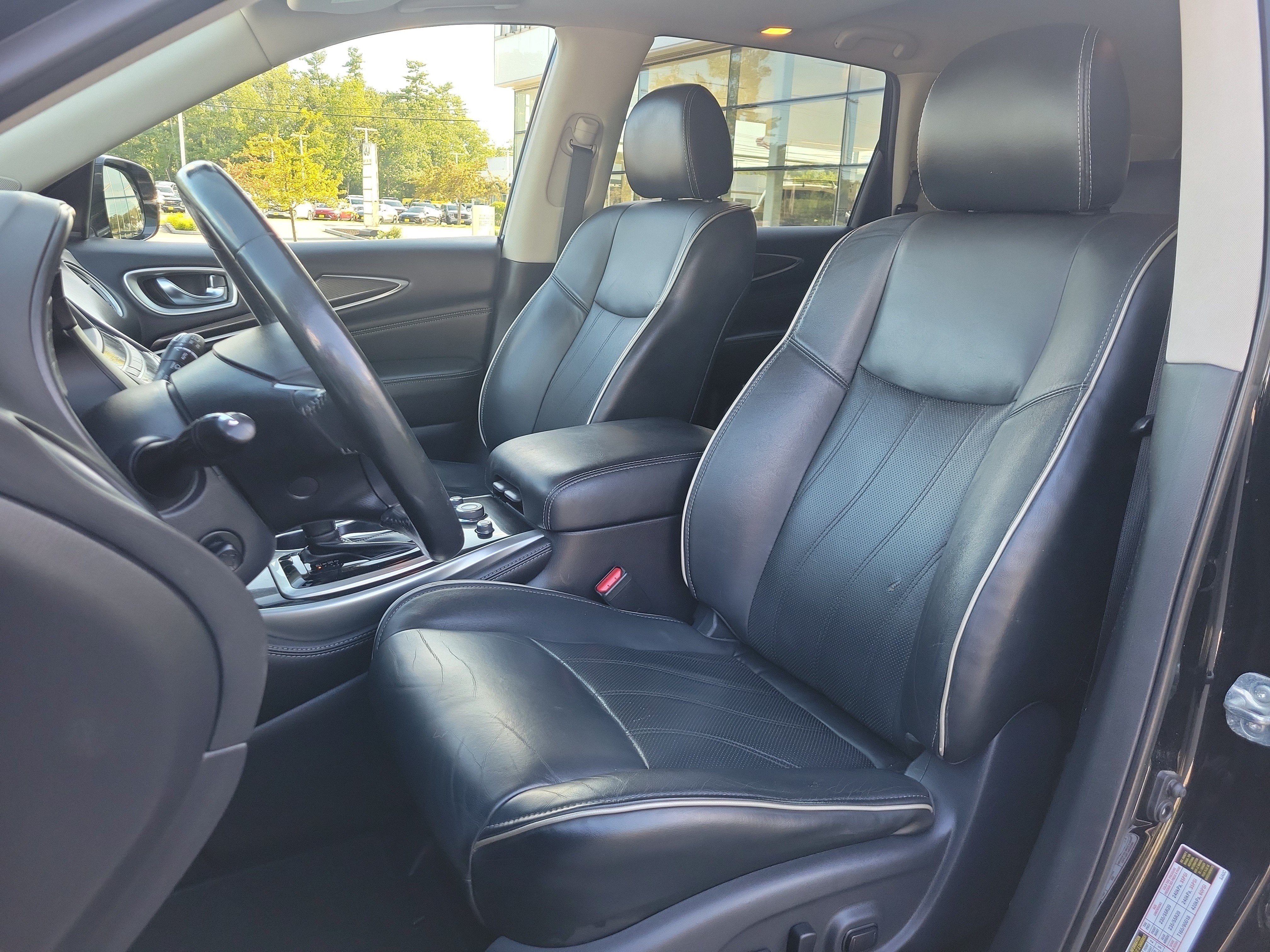 2019 INFINITI QX60 LUXE AWD